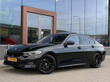 3-serie 318i Business Edition Plus | ACC | Laser |