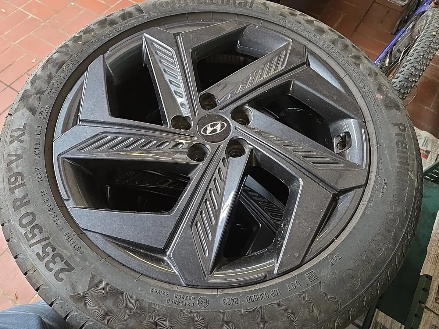 Hyundai TUCSON Tucson 1,6 CRDI 4WD 48V Trend Line Plus DCT Rot - 2