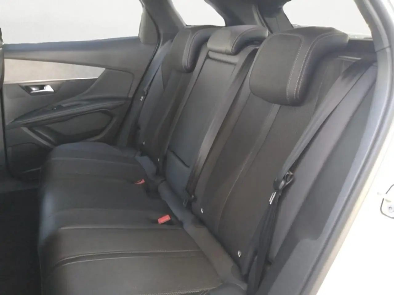 Peugeot 3008 3008 — photo 12