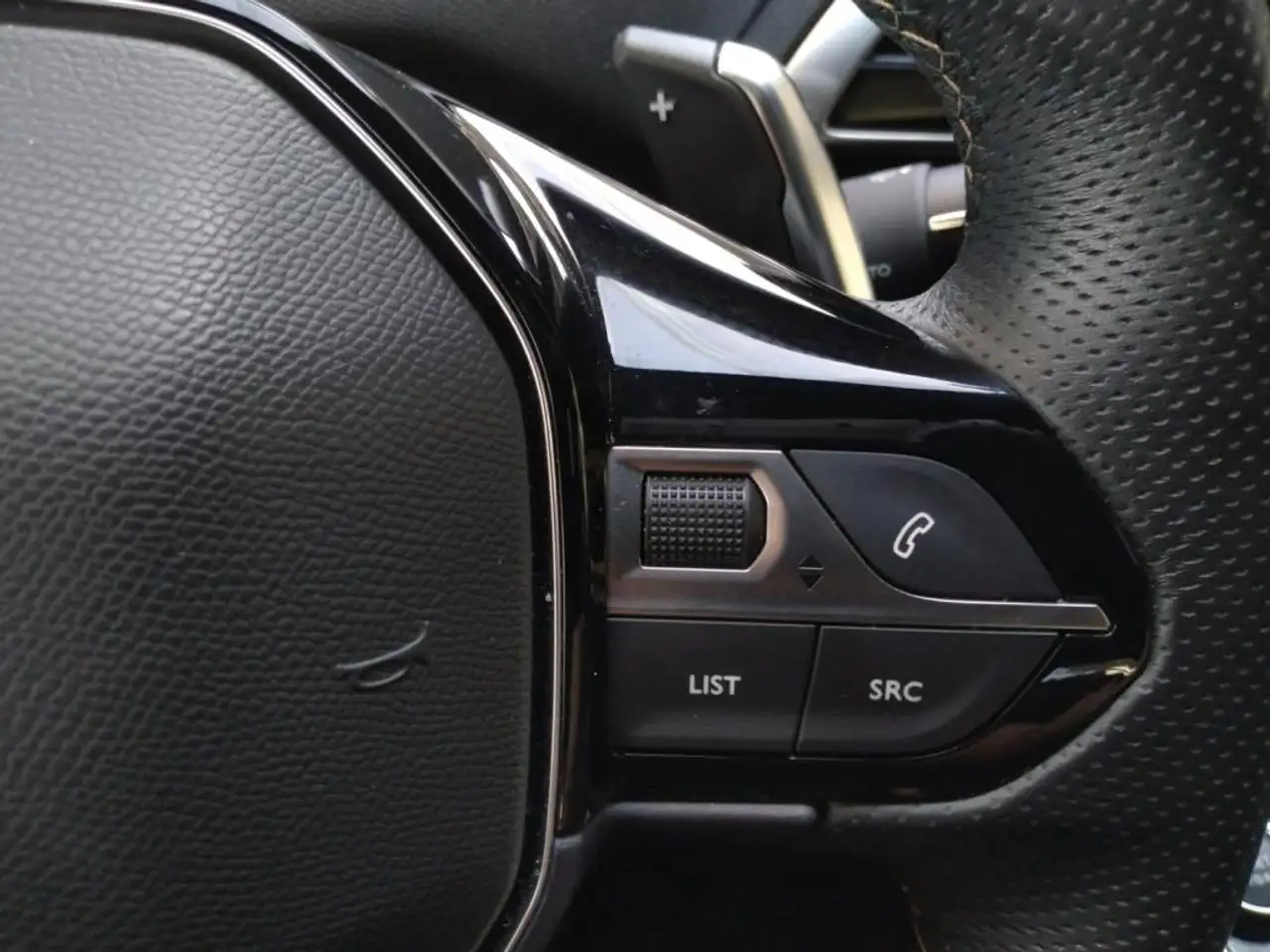 Peugeot 3008 3008 — photo 22