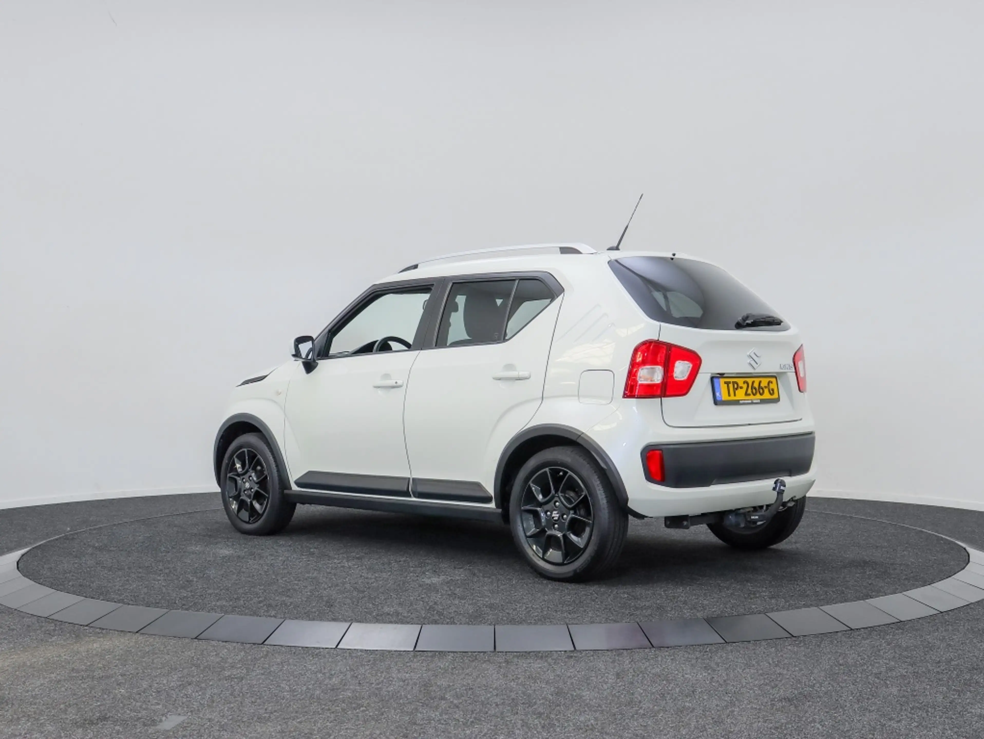 Suzuki Ignis 1.2 Select Automaat | Navigatie | Camera | Stoelve — photo 10
