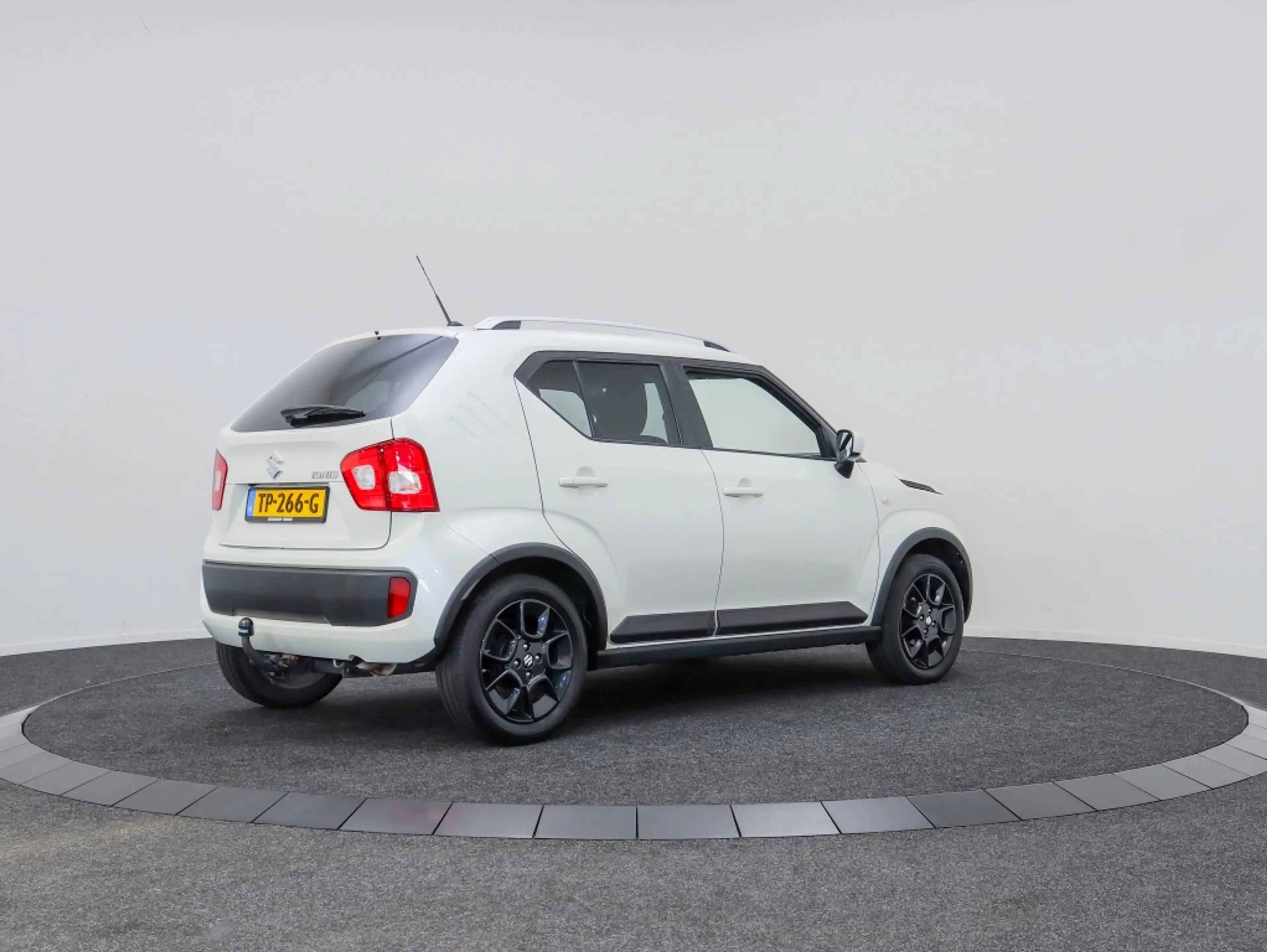 Suzuki Ignis 1.2 Select Automaat | Navigatie | Camera | Stoelve — photo 2