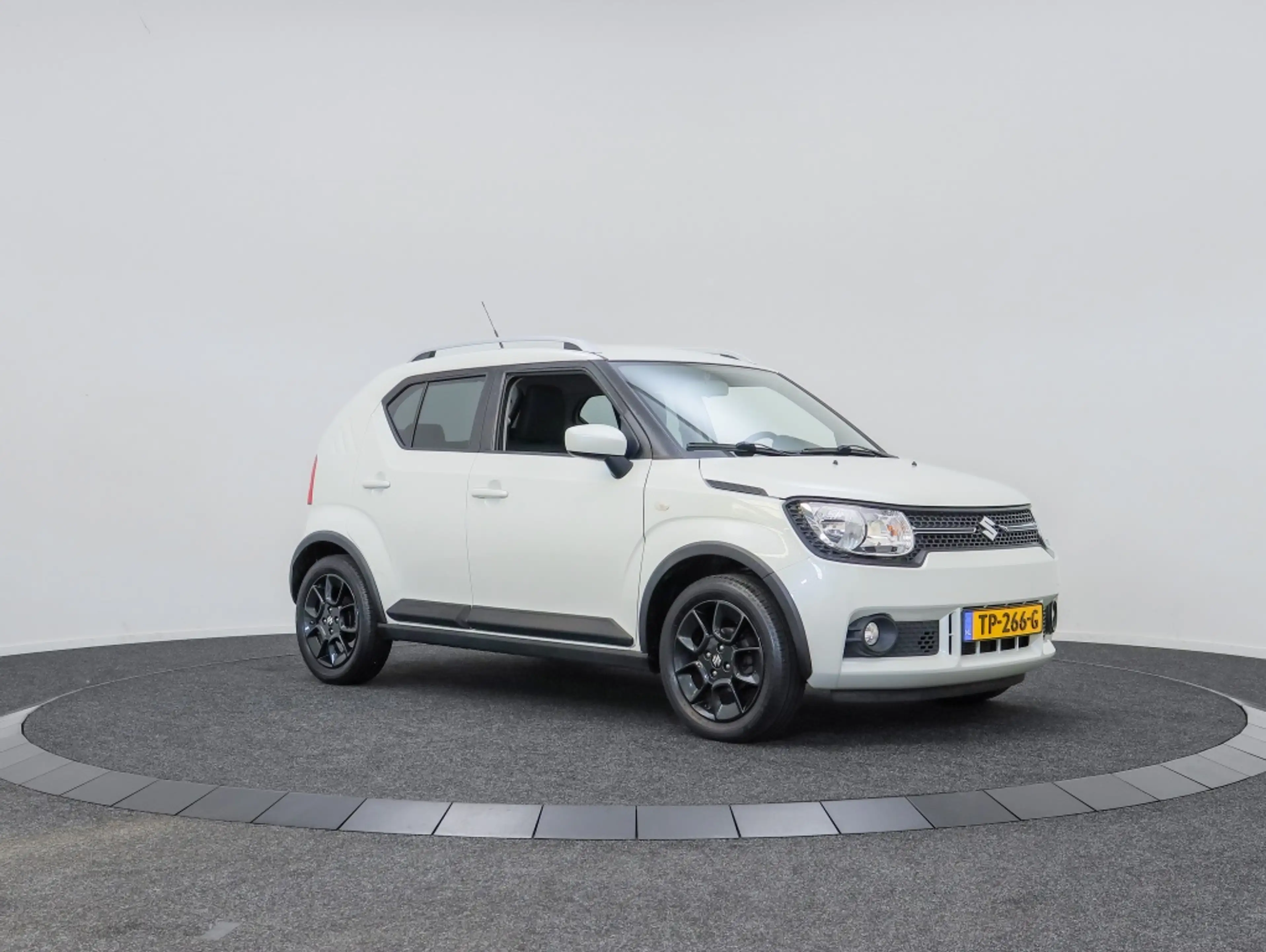 Suzuki Ignis 1.2 Select Automaat | Navigatie | Camera | Stoelve — photo 15