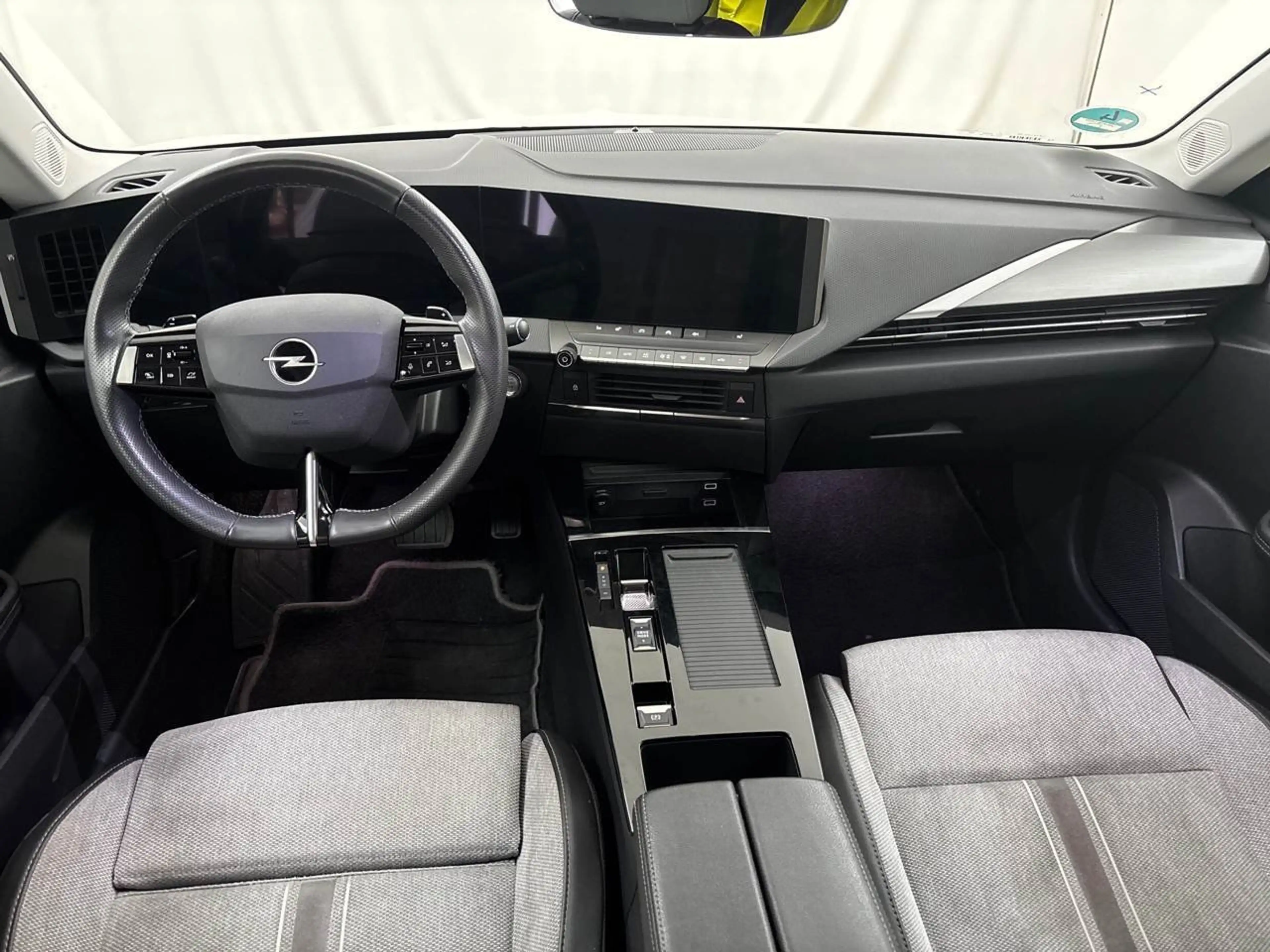 Opel Astra L 1.5 D Business Elegance — photo 7