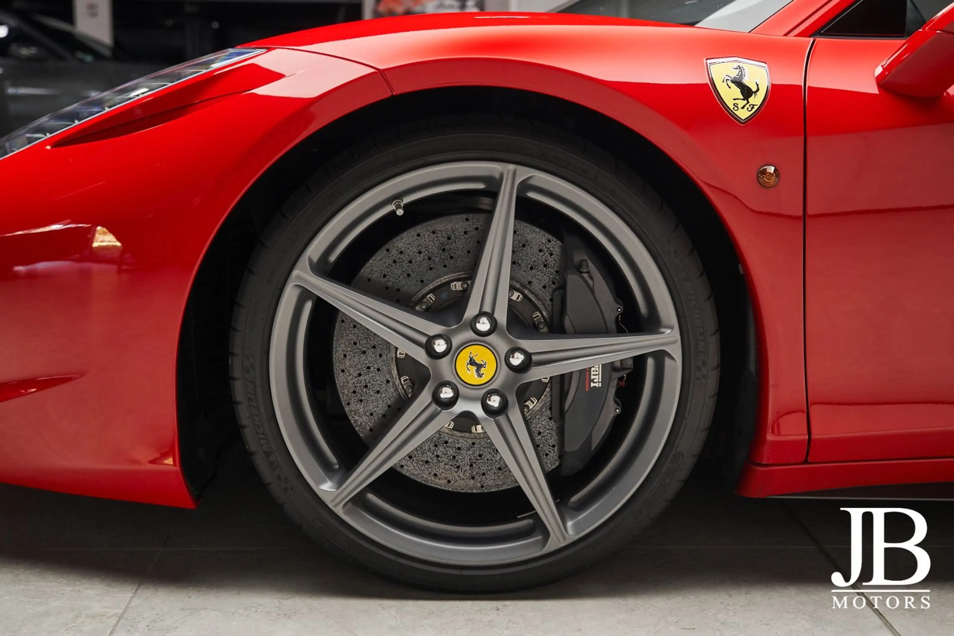 Ferrari 458 Italia Racing Seats Carbon LED Lenkrad — photo 12