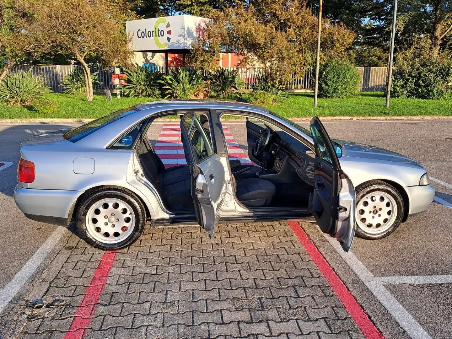Audi A4 A4 I 1996 1.8 turbo quattro 150cv Grey - 2