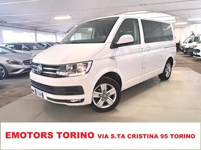 Volkswagen T6 Caravelle 2.0 TDI 150CV DSG PC CRUISE