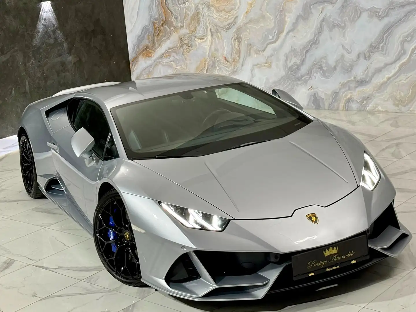 Lamborghini Huracán Evo AWD * 1.BESITZ * UNFALLFREI * MwSt * LIFT * Silber - 2