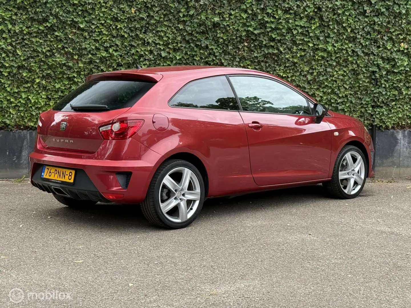 SEAT Ibiza SC 1.4 TSI Cupra 180PK | Automaat | ABC-Klep Rojo - 2