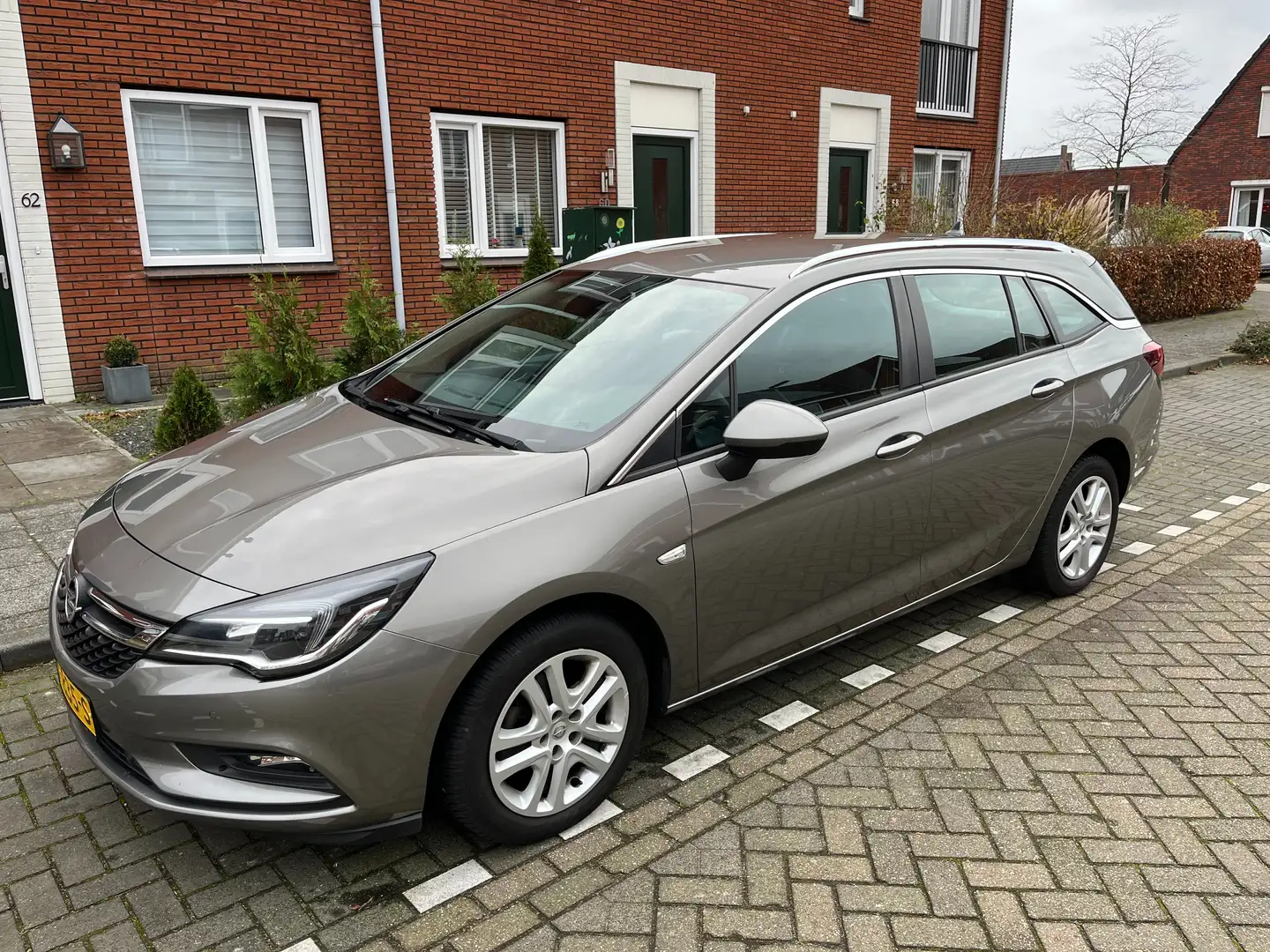 Opel Astra 1.0 Business+ Bruin - 2