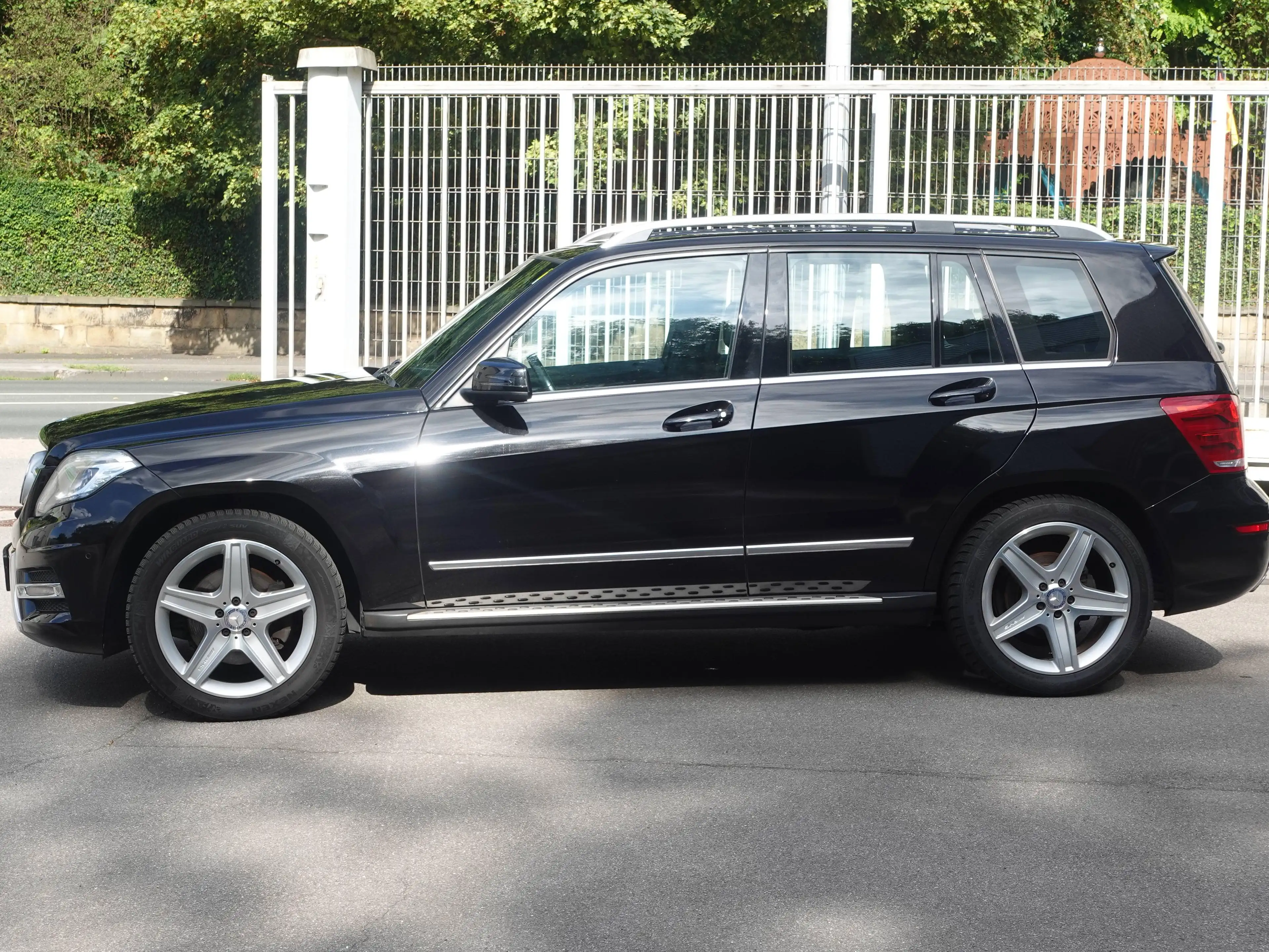 Mercedes-Benz GLK 350 GLK 350 4Matic AMG Sportpaket Comand 360° Kamera PTS — photo 2
