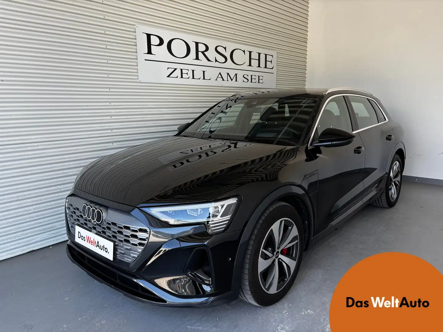 Audi Q8 50 e-tron quattro advanced Schwarz - 1