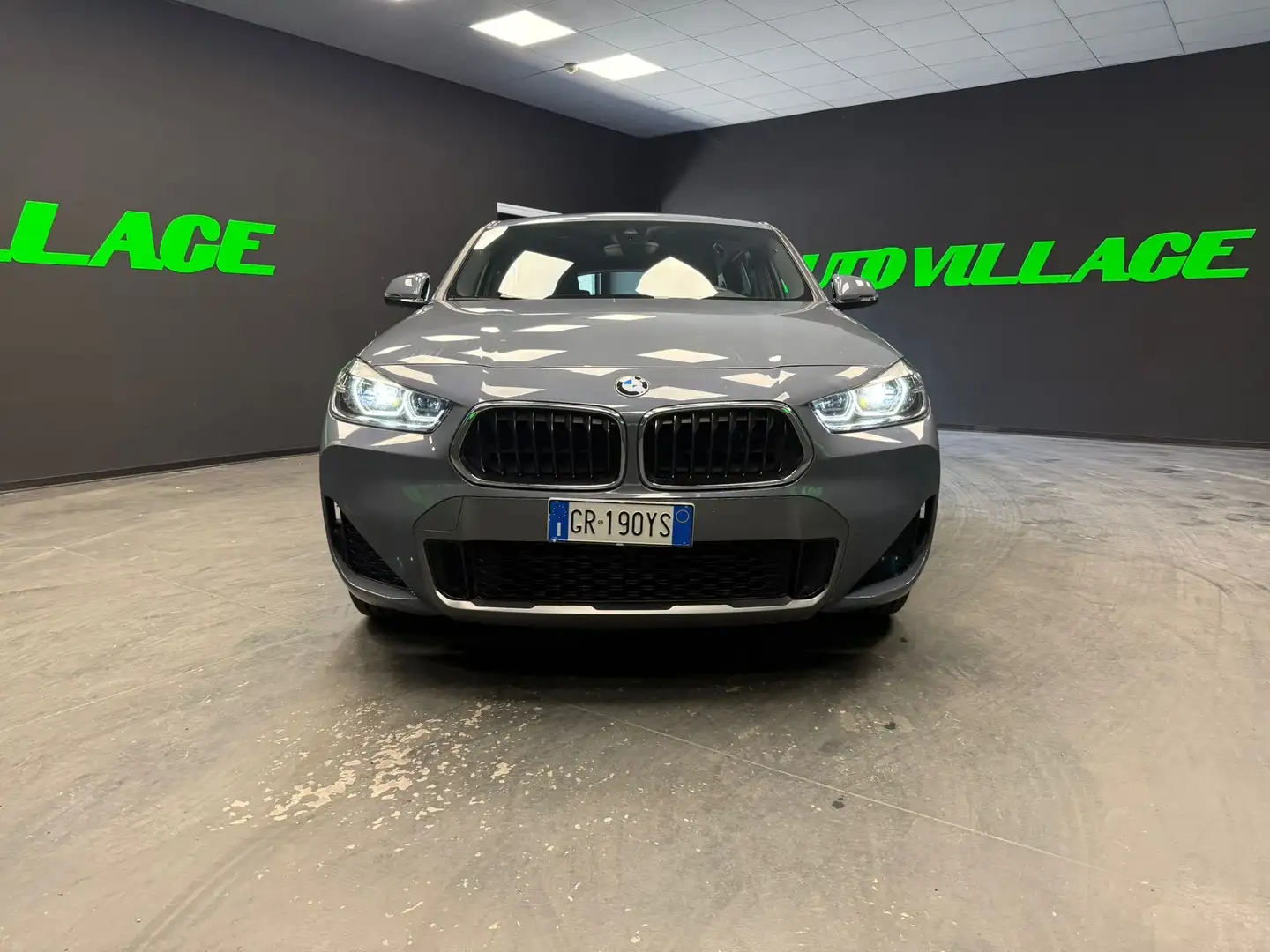 BMW X2 X2 sdrive18d Msport auto Grigio - 2