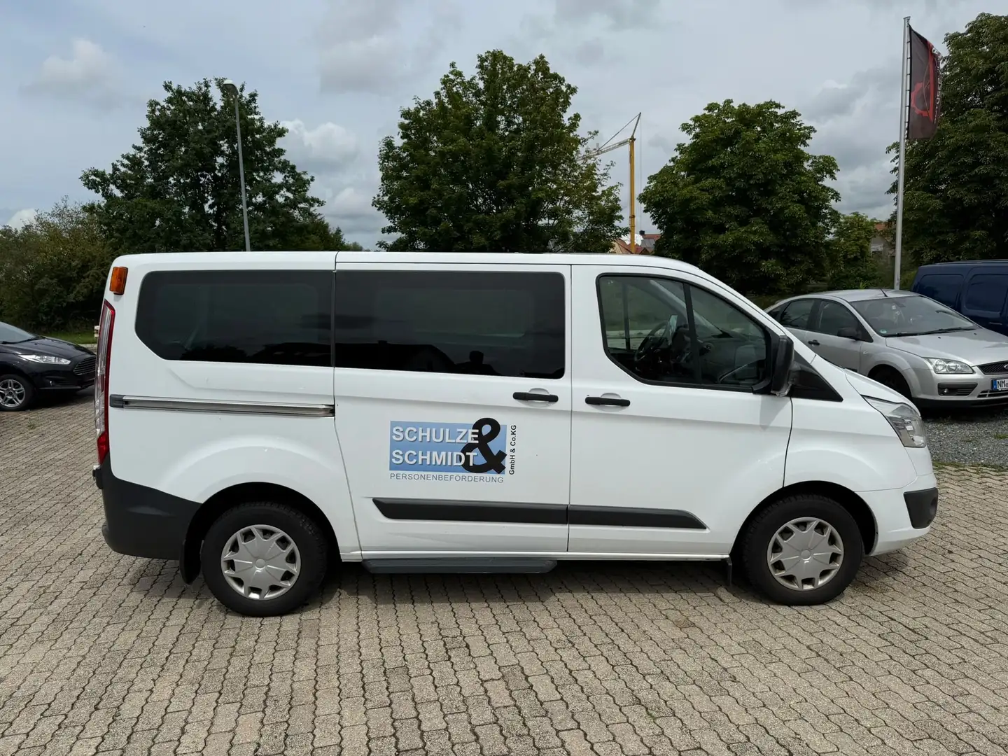 Ford Transit Custom 300 L1 Trend 9 sitzer Klima Pdc Weiß - 2