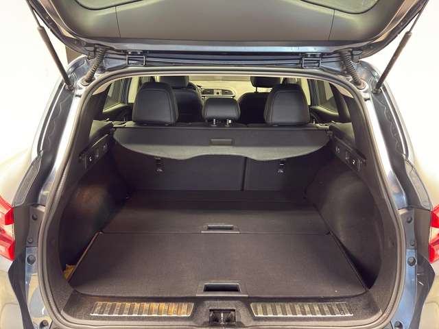 Renault Kadjar — photo 16