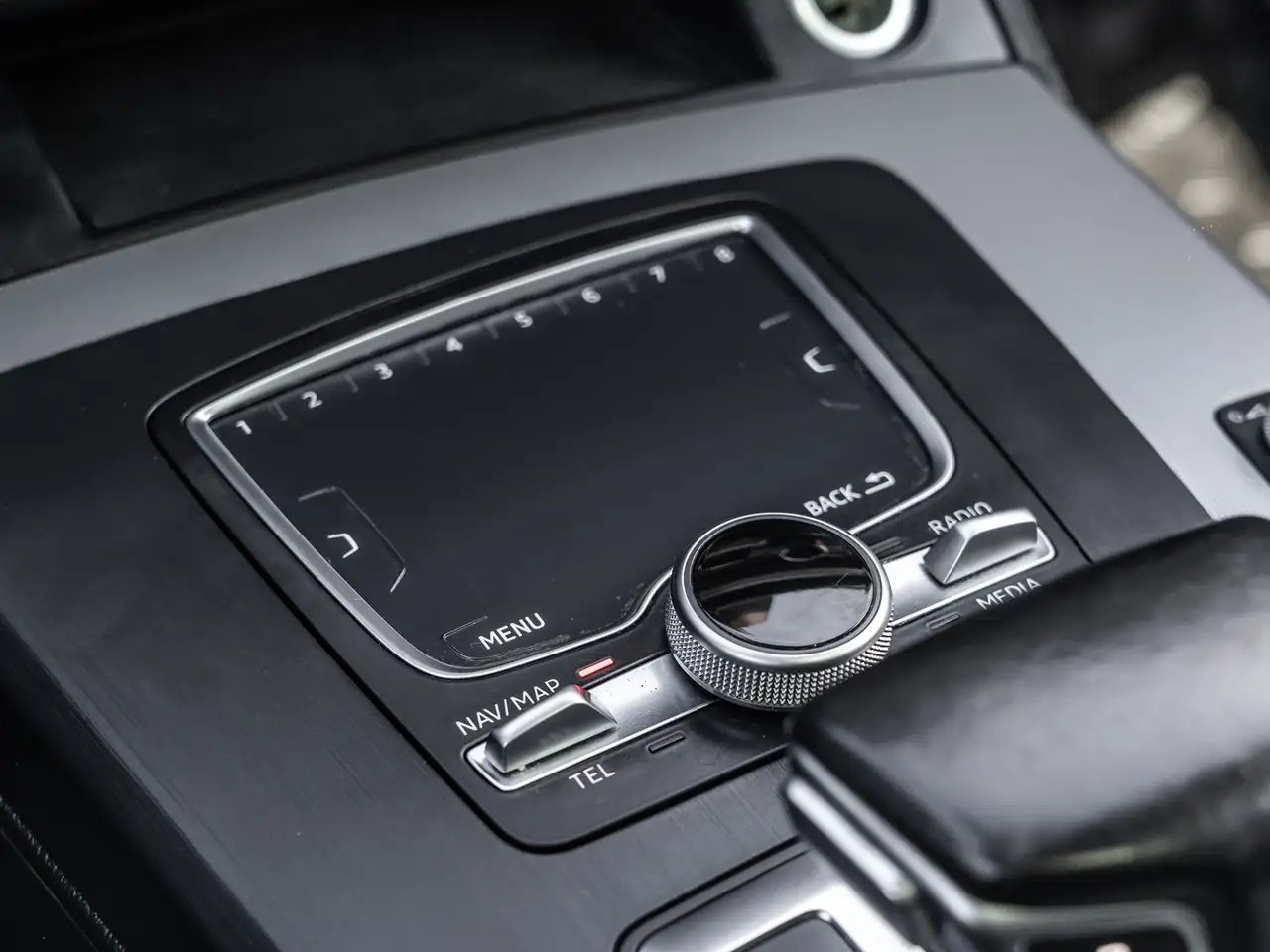Audi Q5 снимка Audi Q5