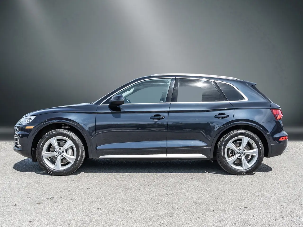 Audi Q5 снимка Audi Q5