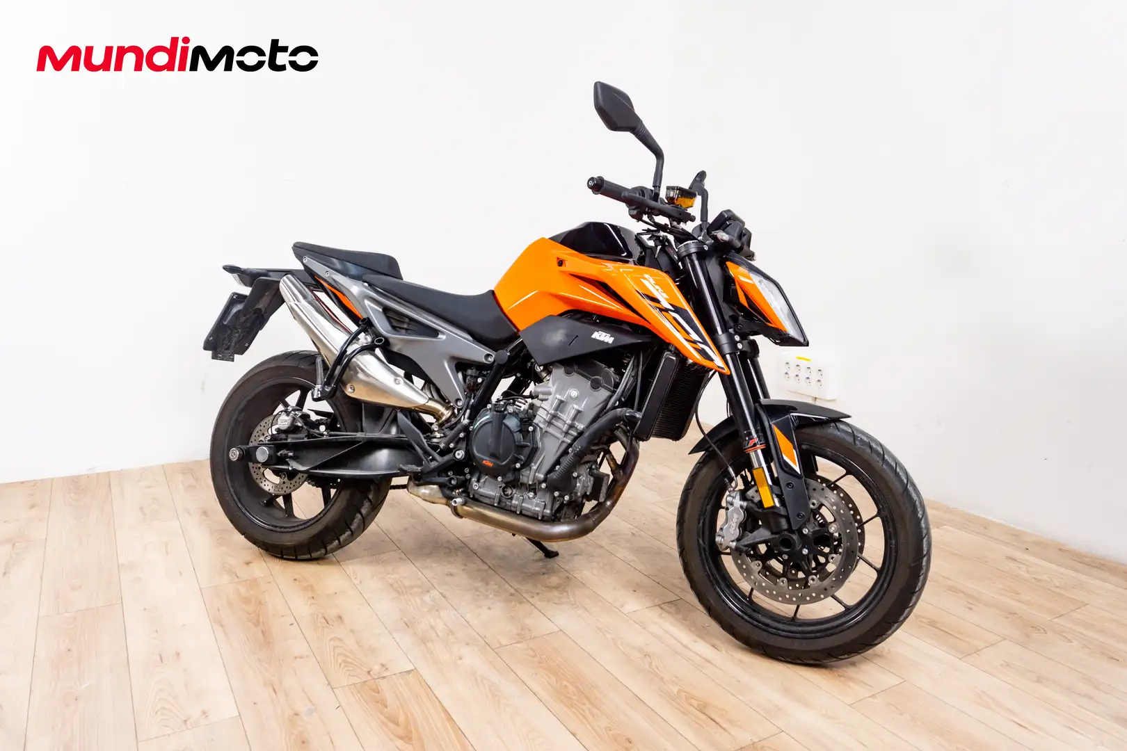 KTM 790 Duke - 2