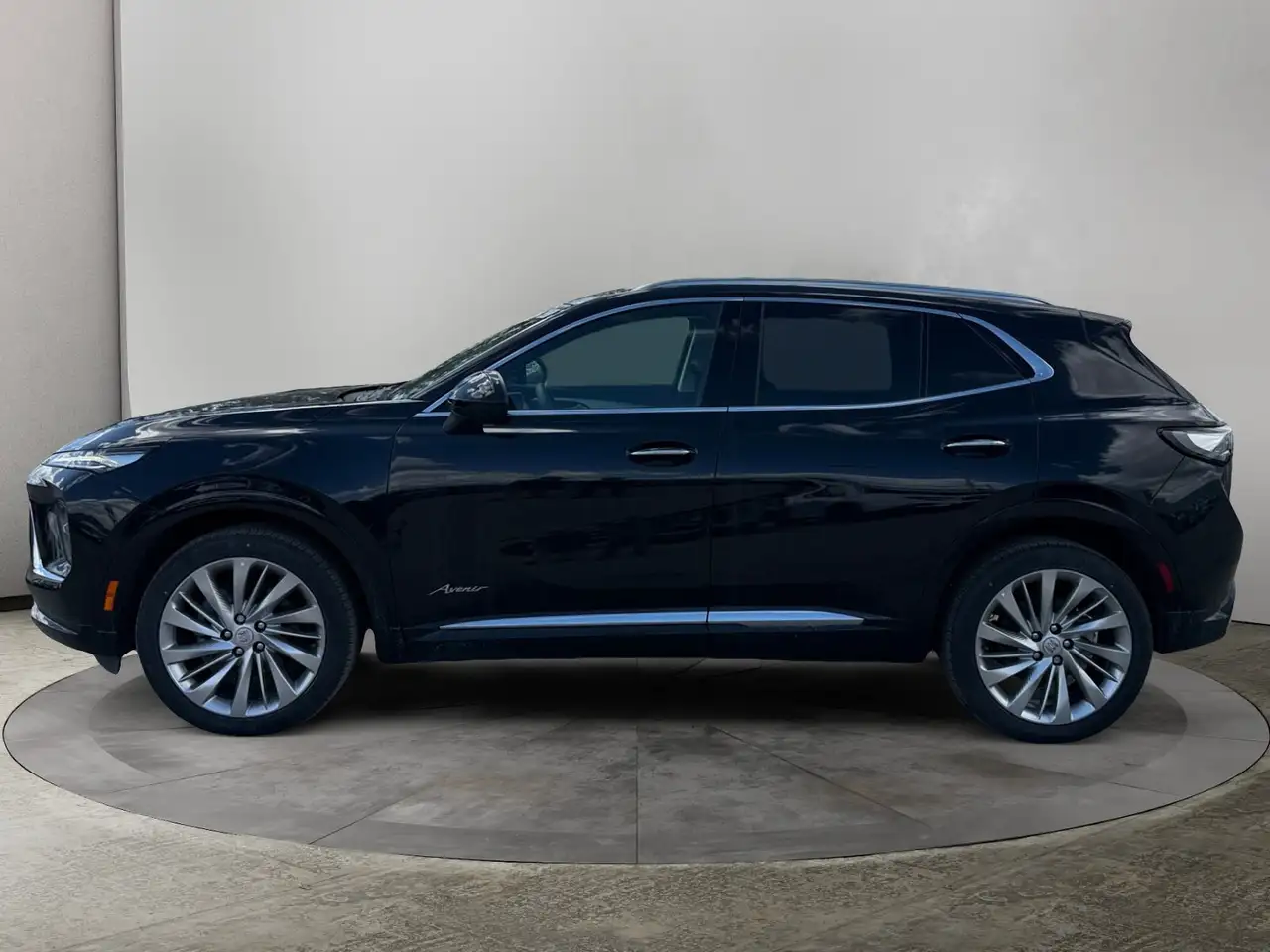 Buick Envision photo Buick Envision