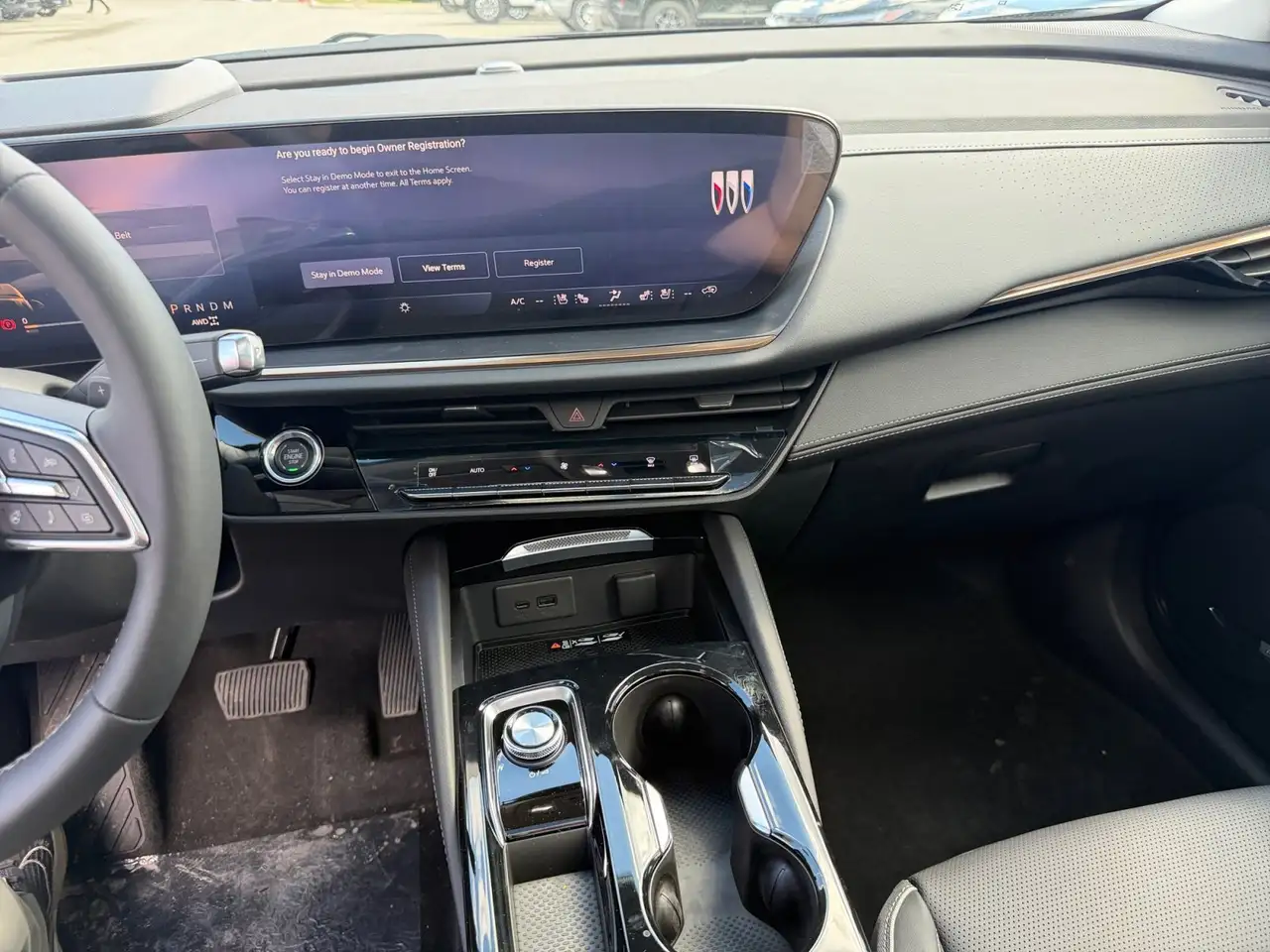 Buick Envision photo Buick Envision