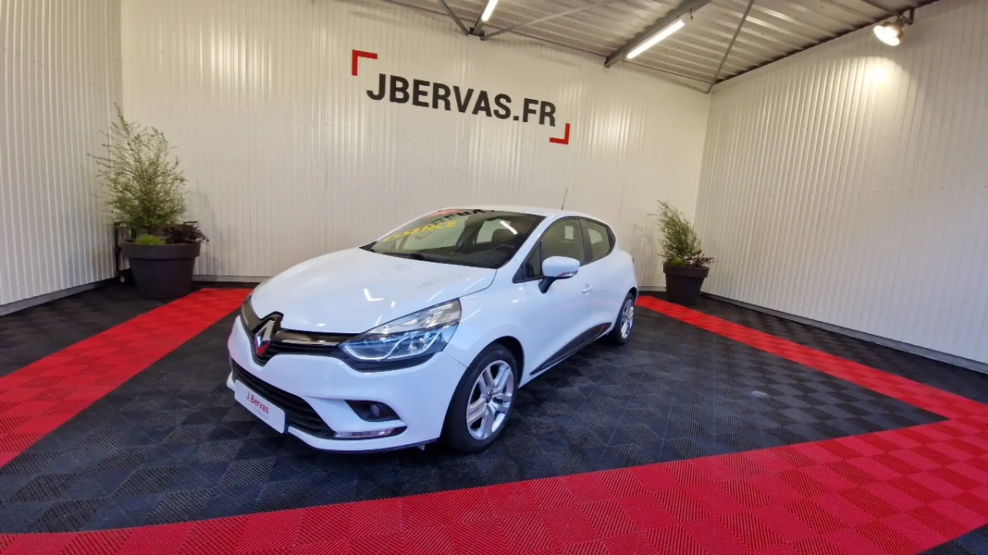 Renault Clio IV SOCIETE Business TCe 90 Blanc - 1