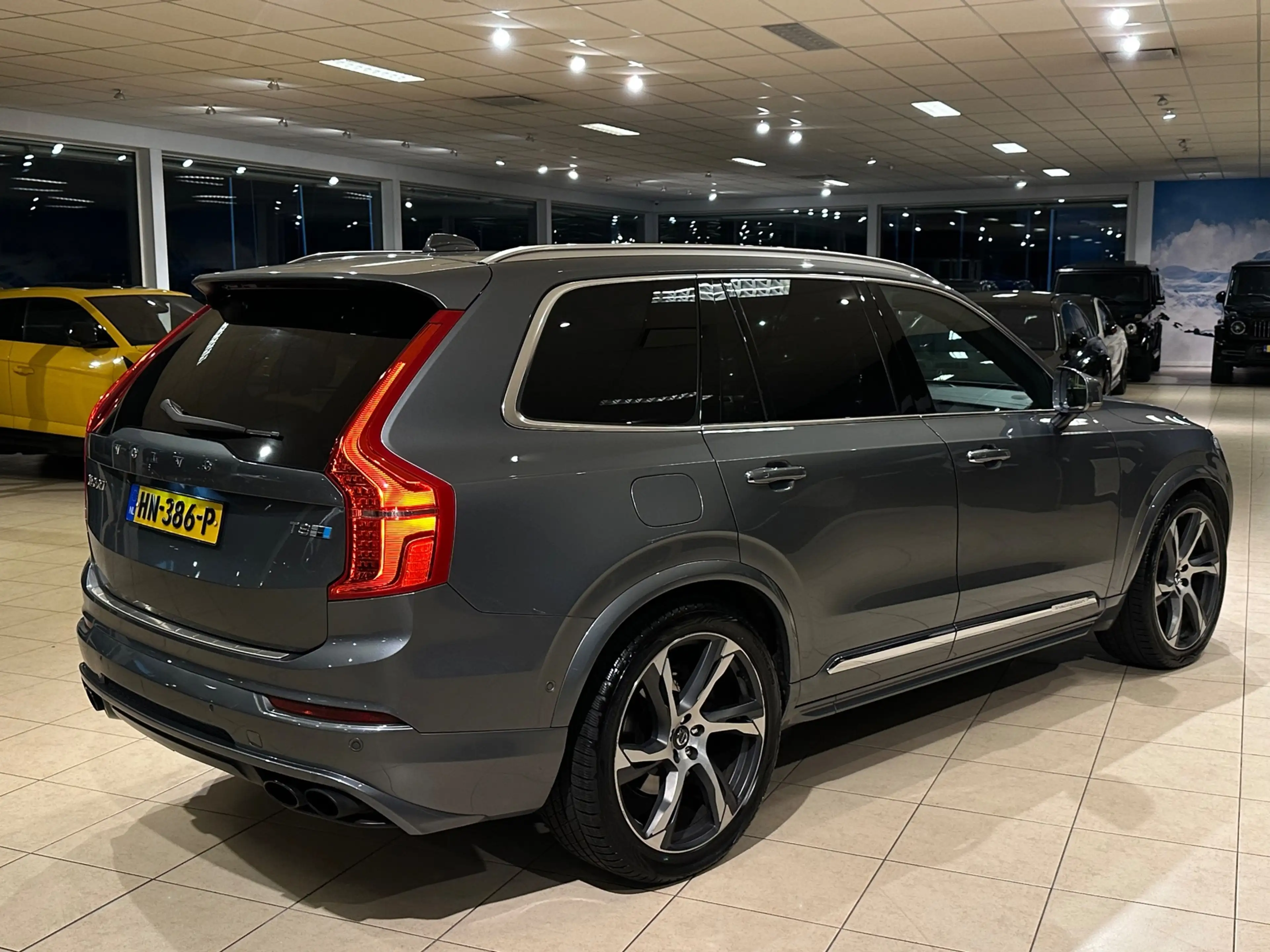 Volvo XC90 2.0 T8 AWD R-DESIGN|BTW|NAP|7P.|TREKHAAK|BOMVOLL! — photo 10