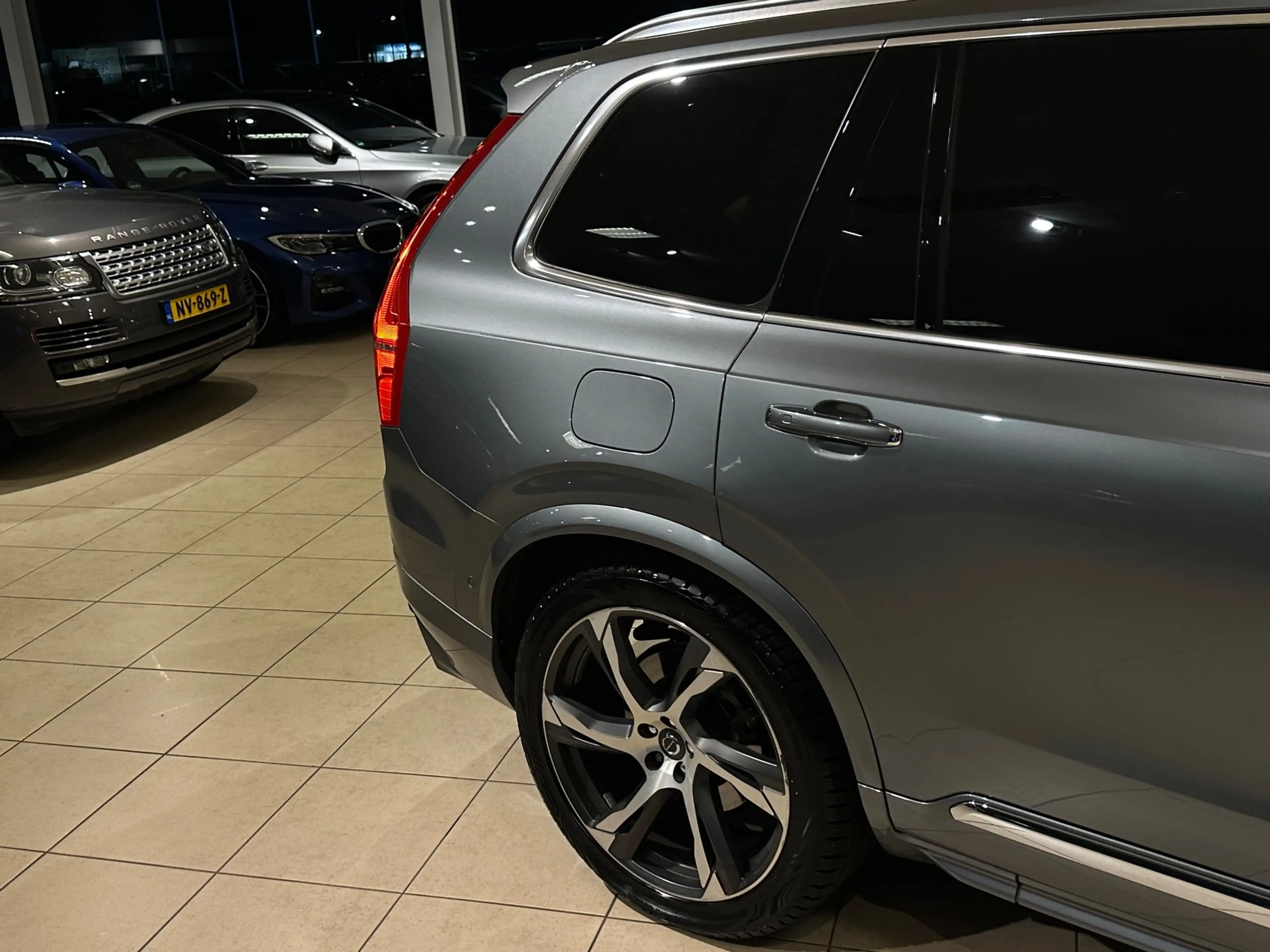 Volvo XC90 2.0 T8 AWD R-DESIGN|BTW|NAP|7P.|TREKHAAK|BOMVOLL! — photo 8
