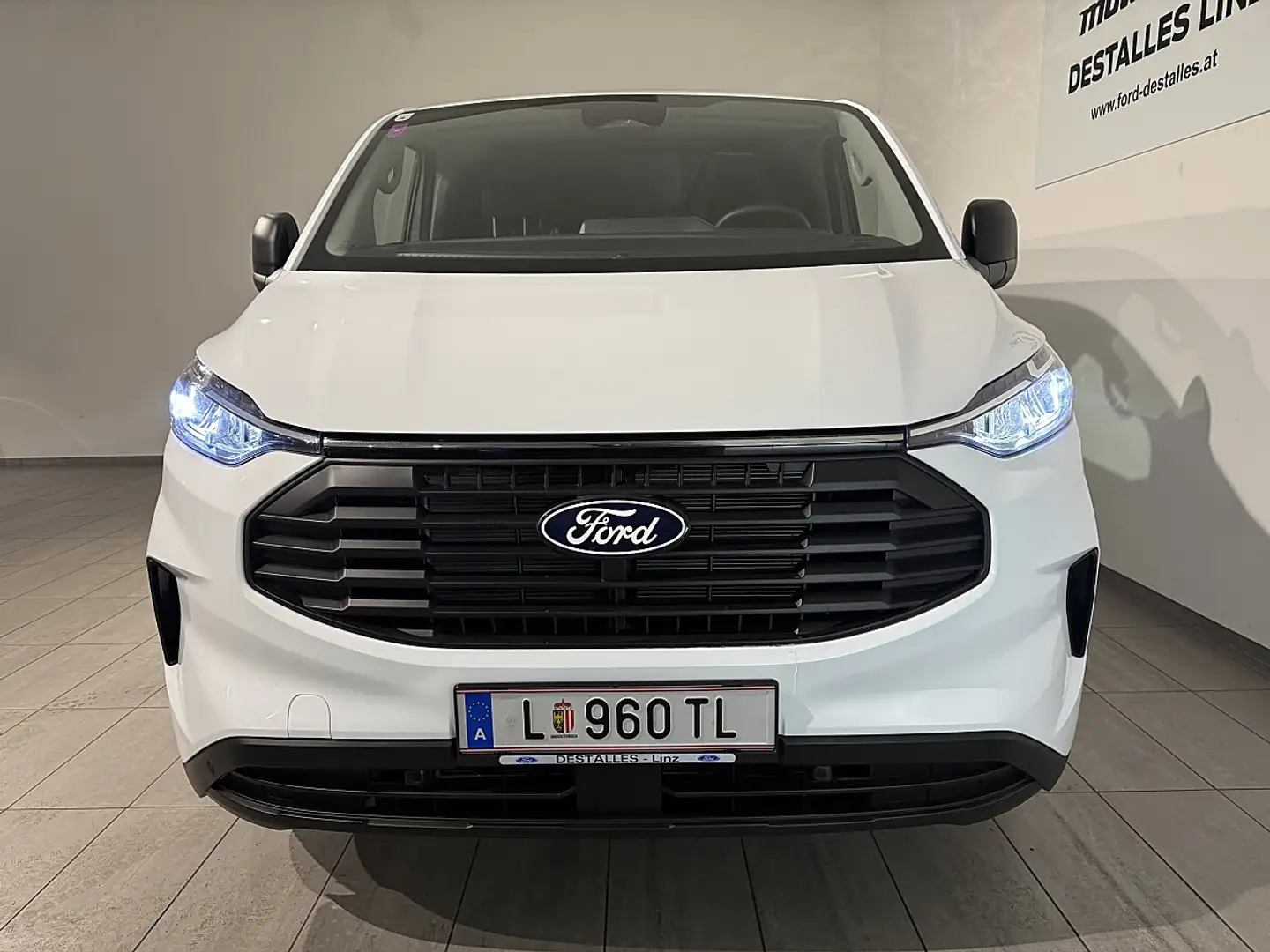 Ford Transit Custom Kasten 2,0 EcoBlue L1H1 320 Trend Weiß - 2