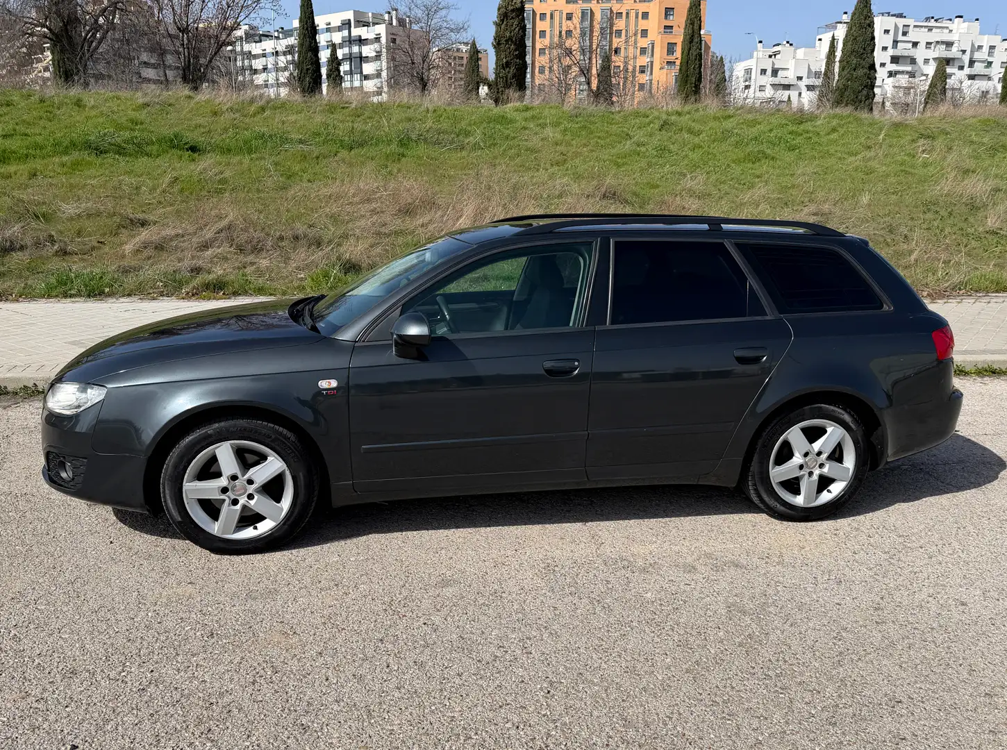 SEAT Exeo Exeo ST 2.0TDI CR Style 143 Style Gris - 2