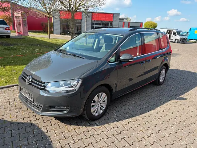 Volkswagen Sharan Comfortline BMT AHK