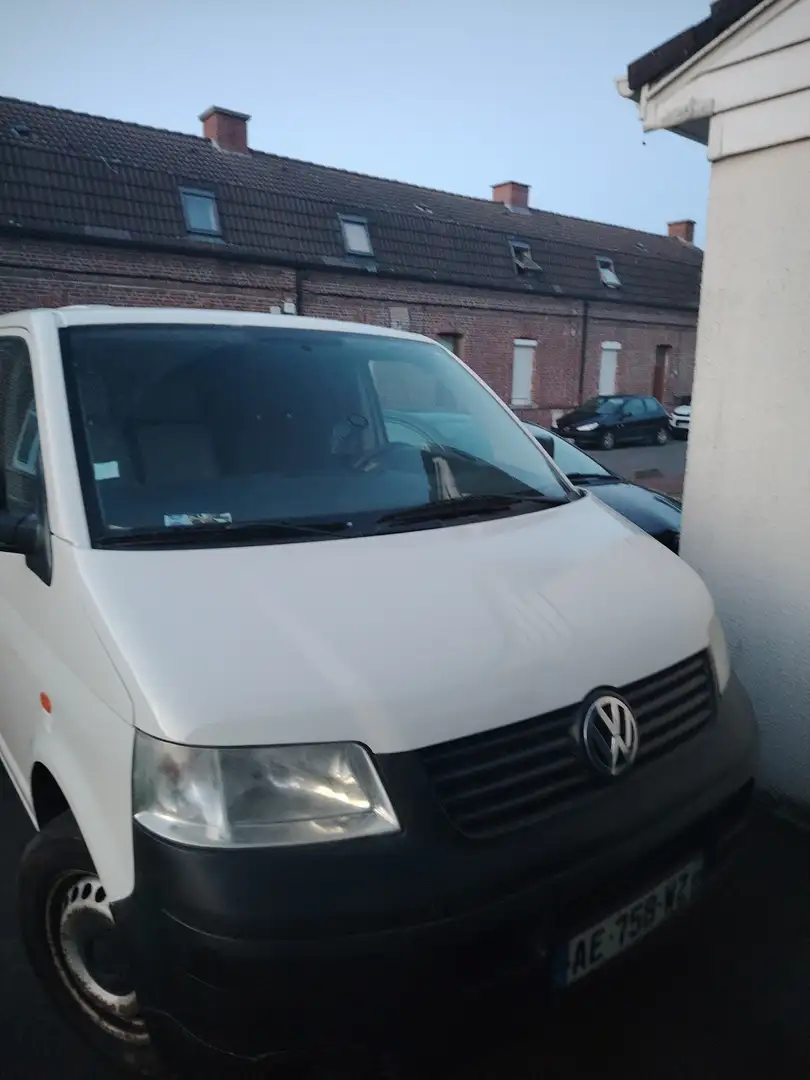 Volkswagen T5 Transporter - 1