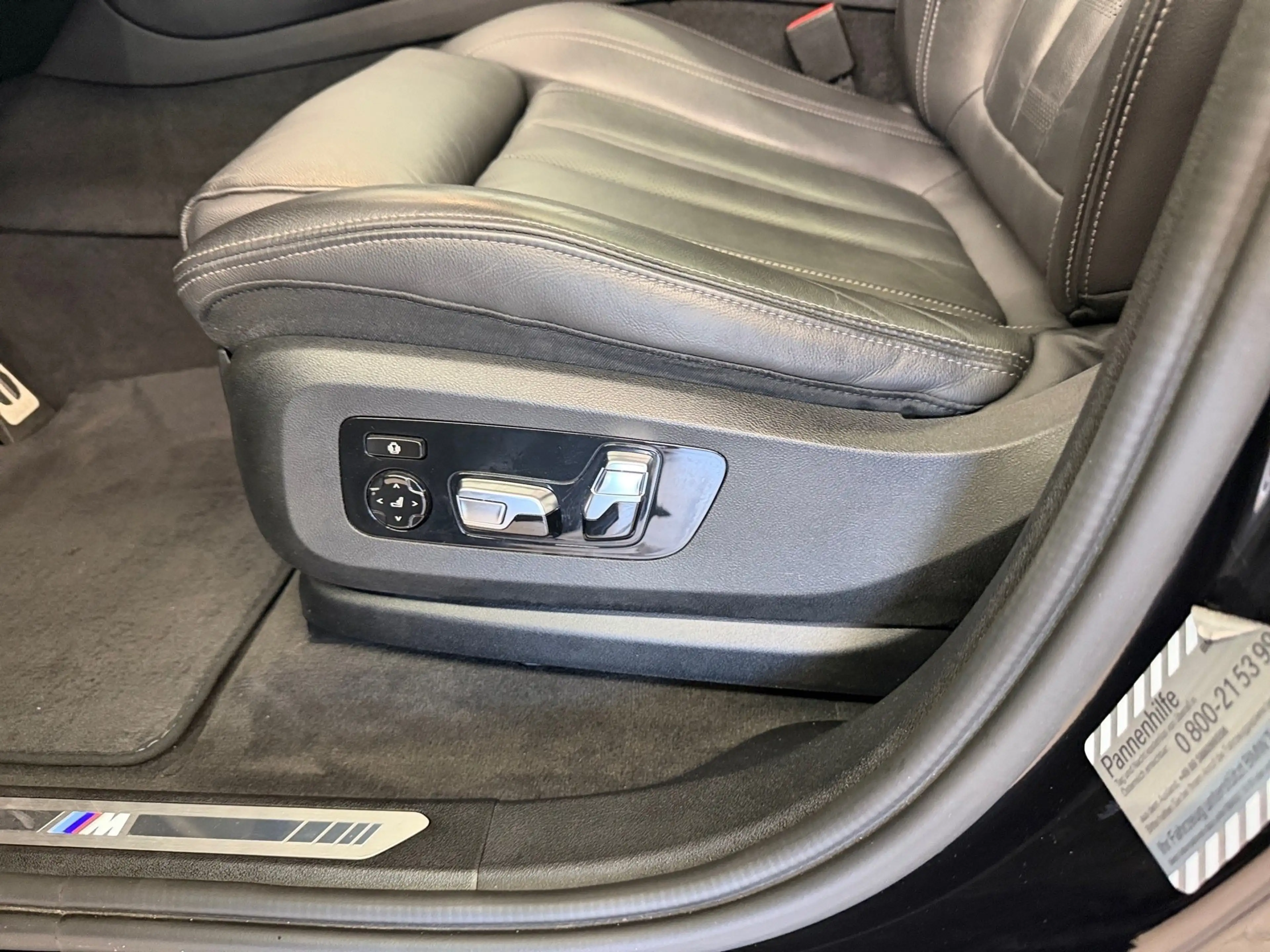 BMW X6 xDrive40d — photo 6