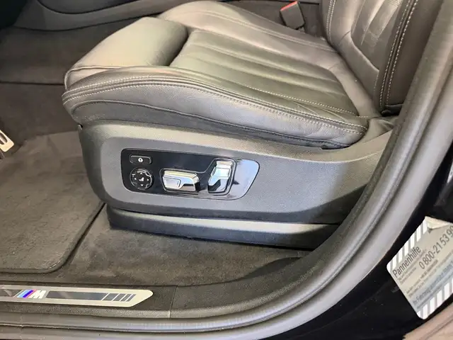 BMW X6 view 6