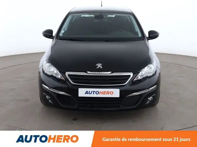 Peugeot 308 view 9