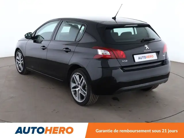 Peugeot 308 view 4