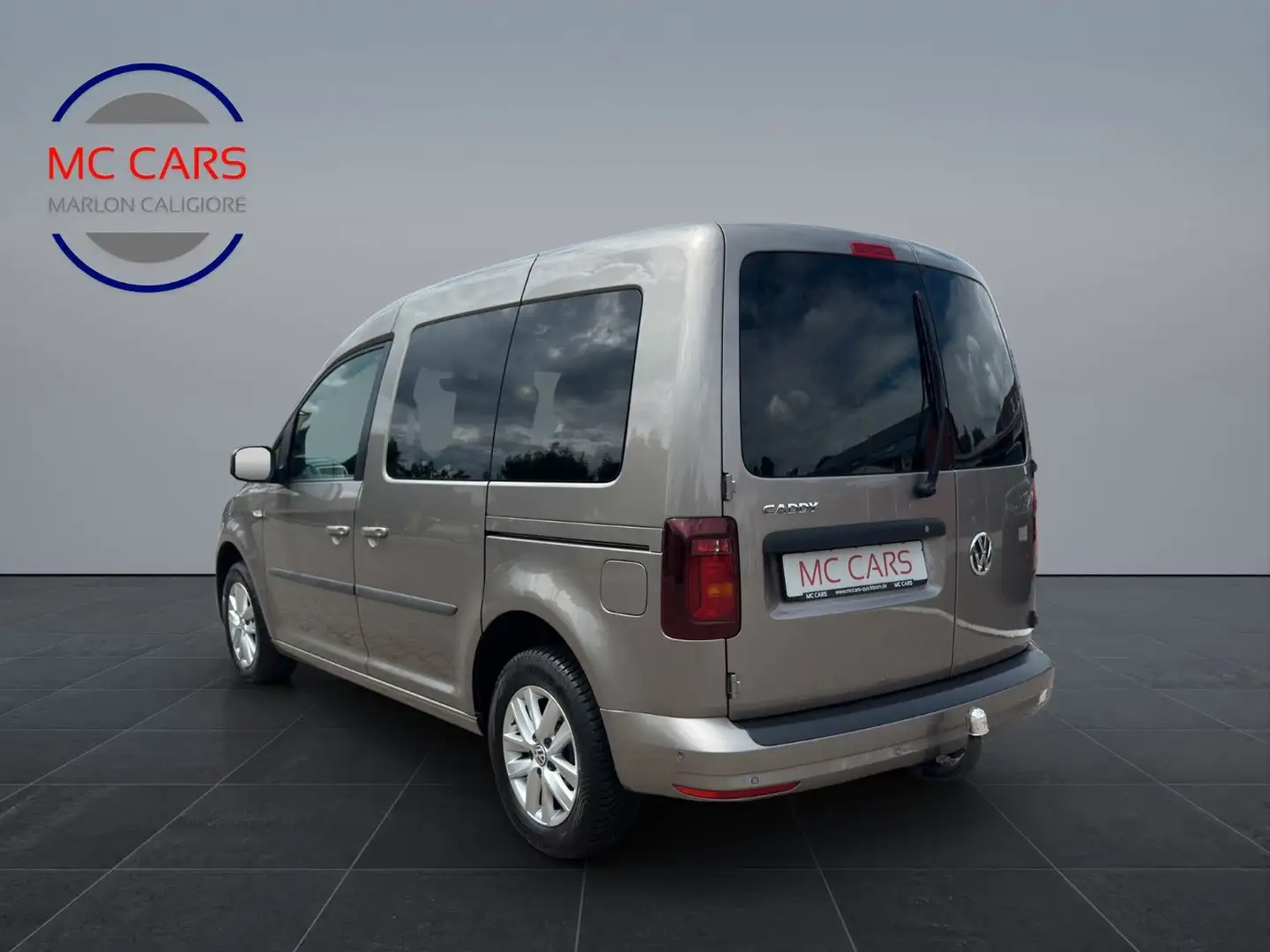 Volkswagen Caddy 5 Sitzer BlueMotion Grijs - 2
