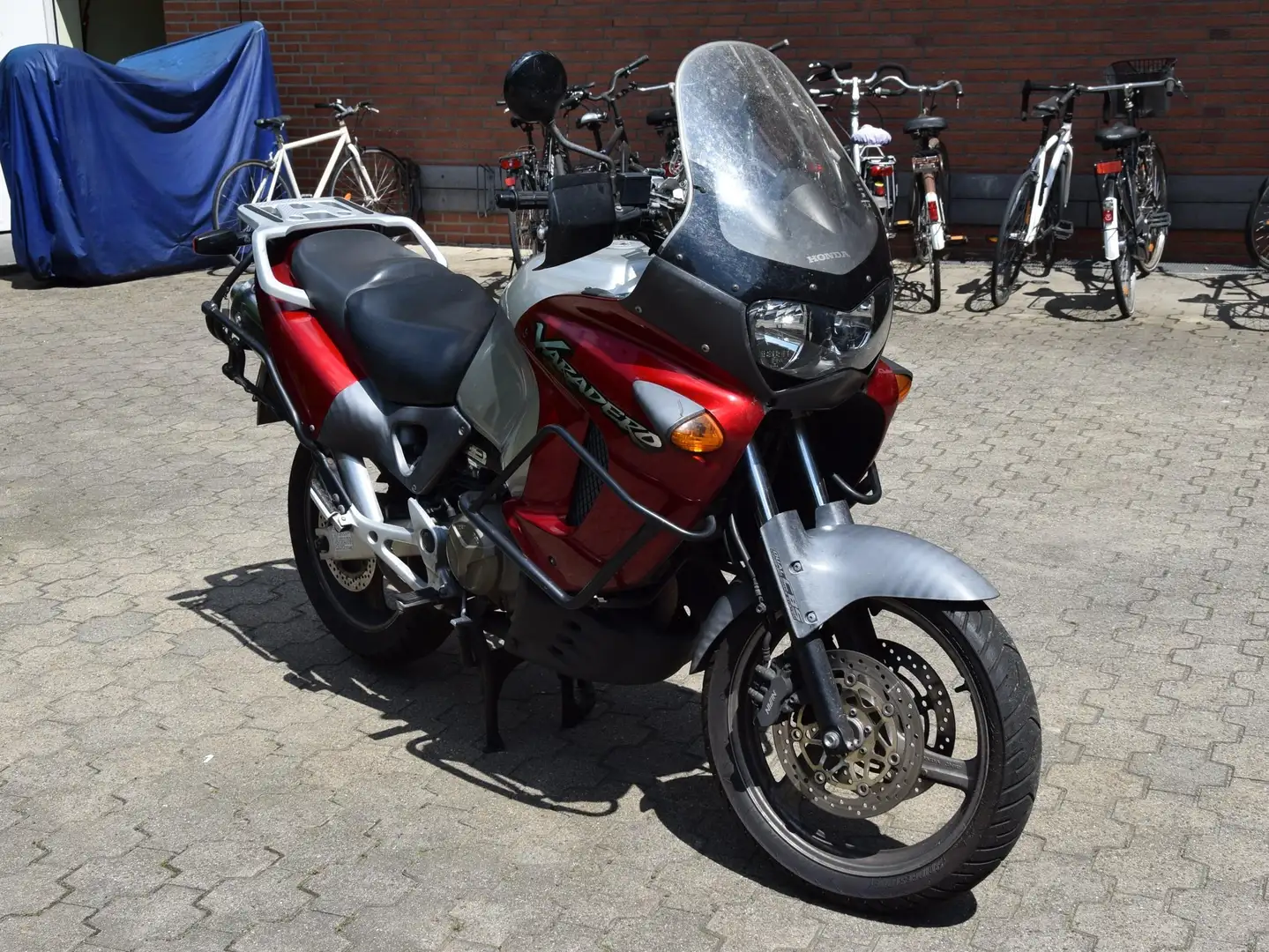 Honda XL 1000 Varadero Rojo - 1