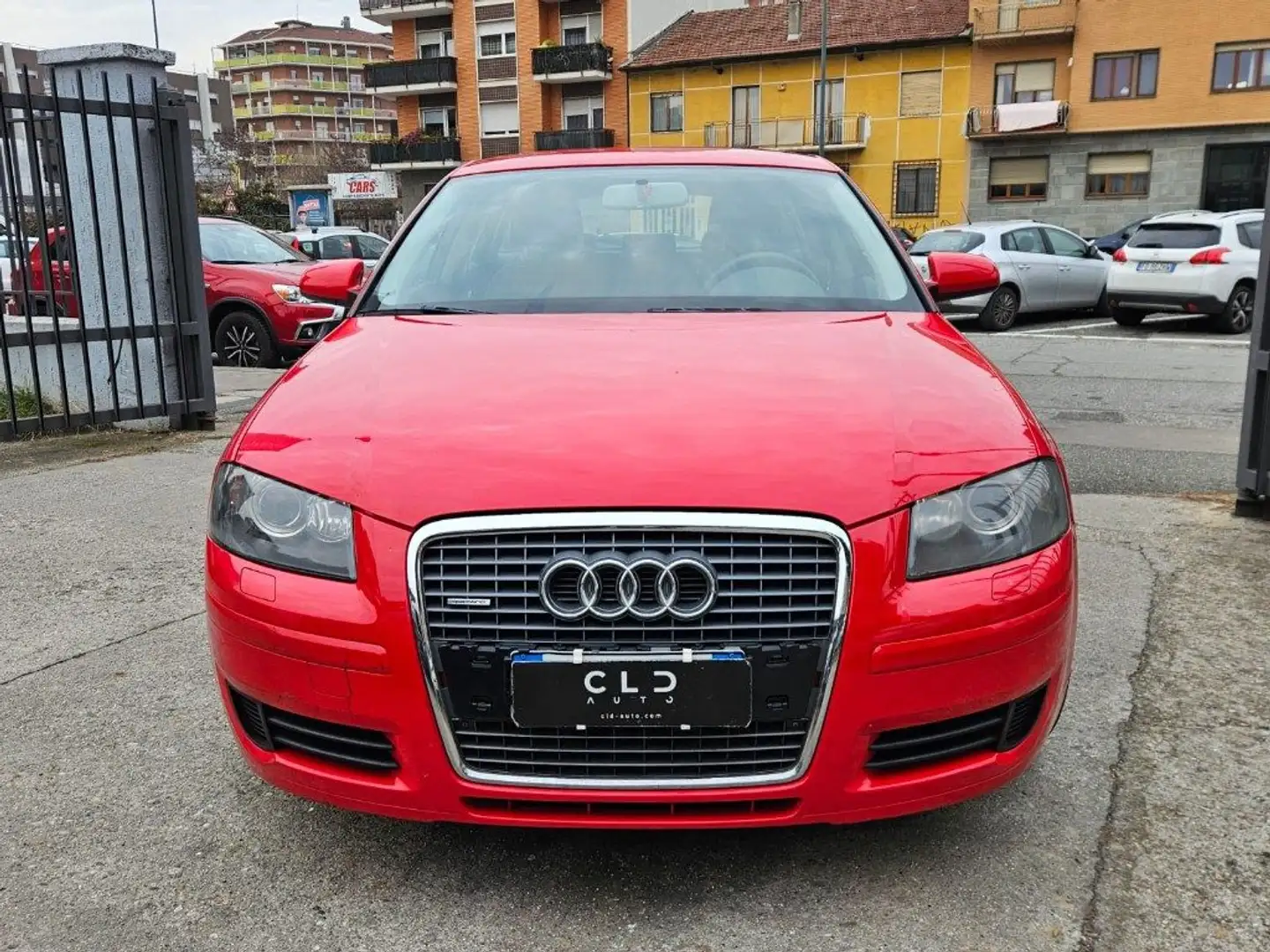 Audi A3 SPB 2.0 16V TDI quattro Rosso - 2