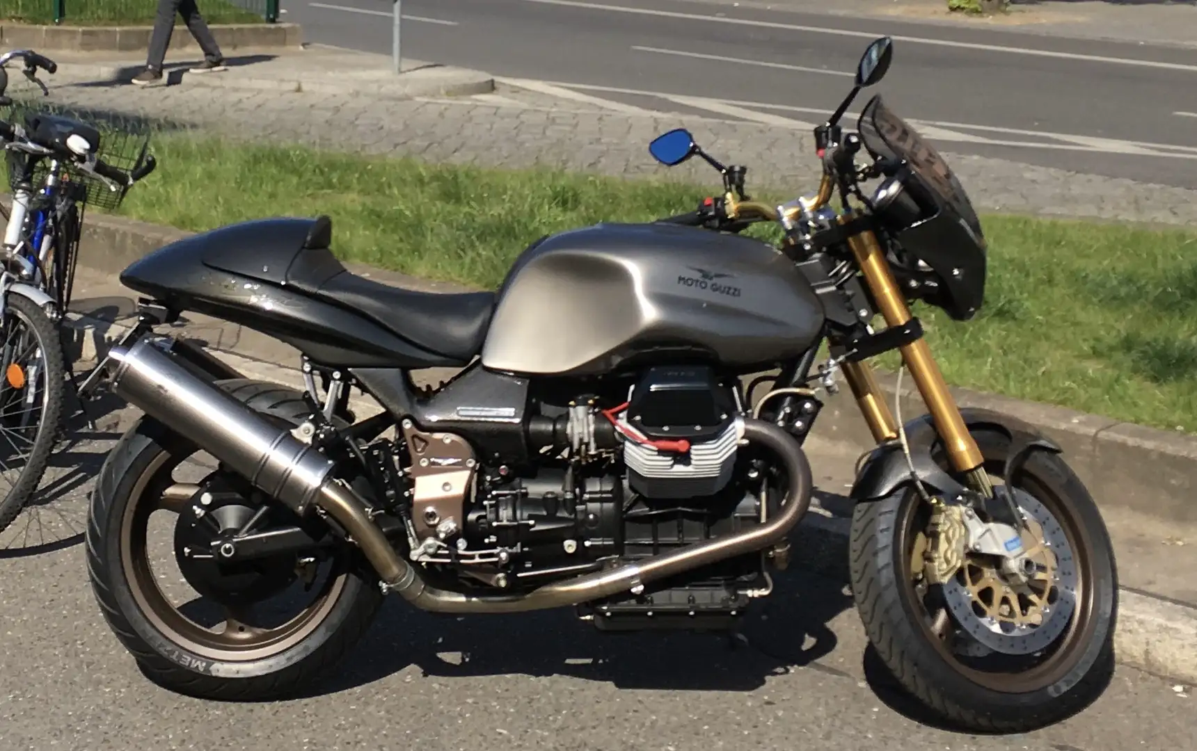 Moto Guzzi V 11 Café Sport nur 7200 km Bronze - 1