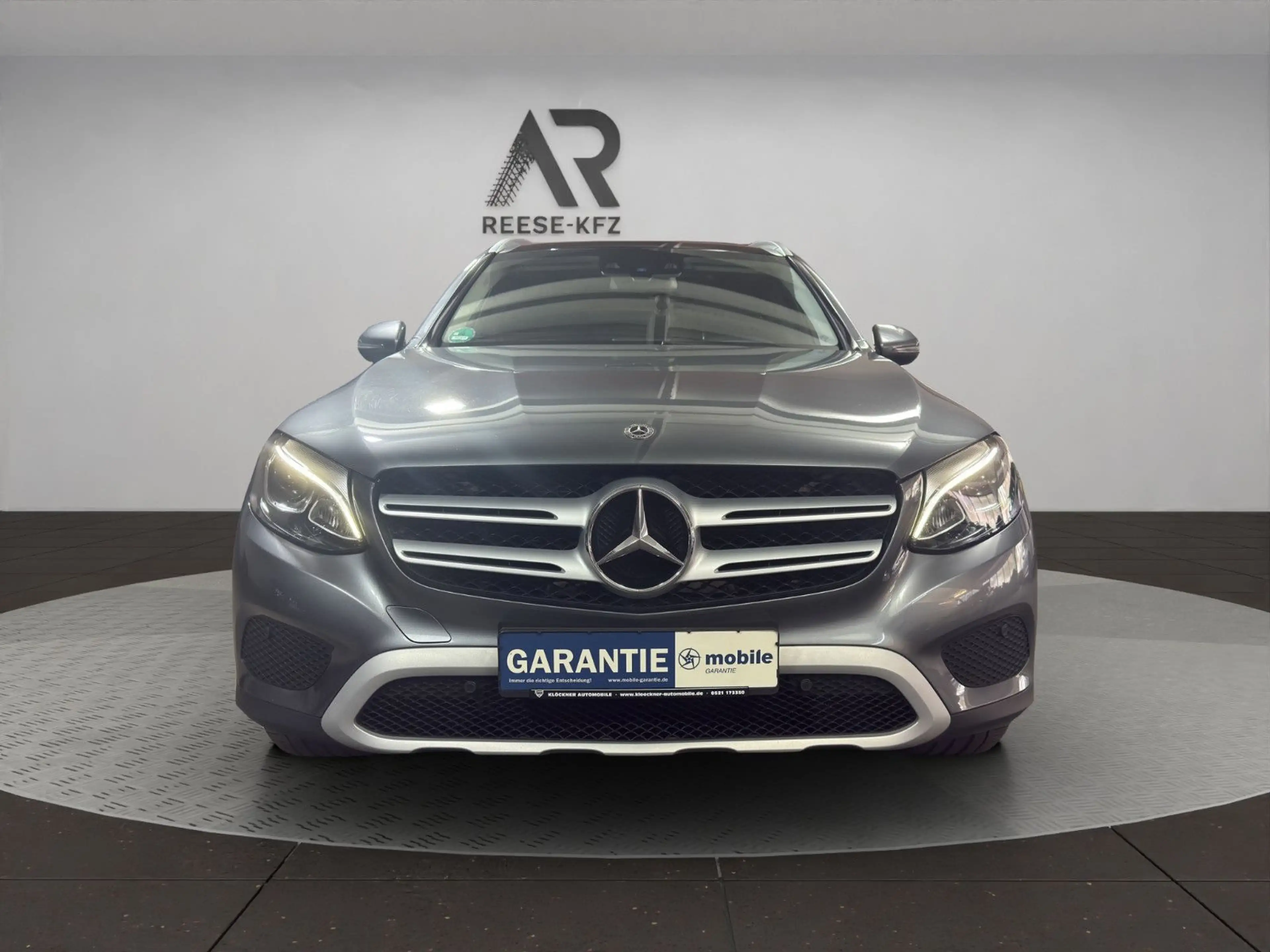 Mercedes-Benz GLC 250 d 4Matic Pano HUD LED PDC SHZ — photo 8