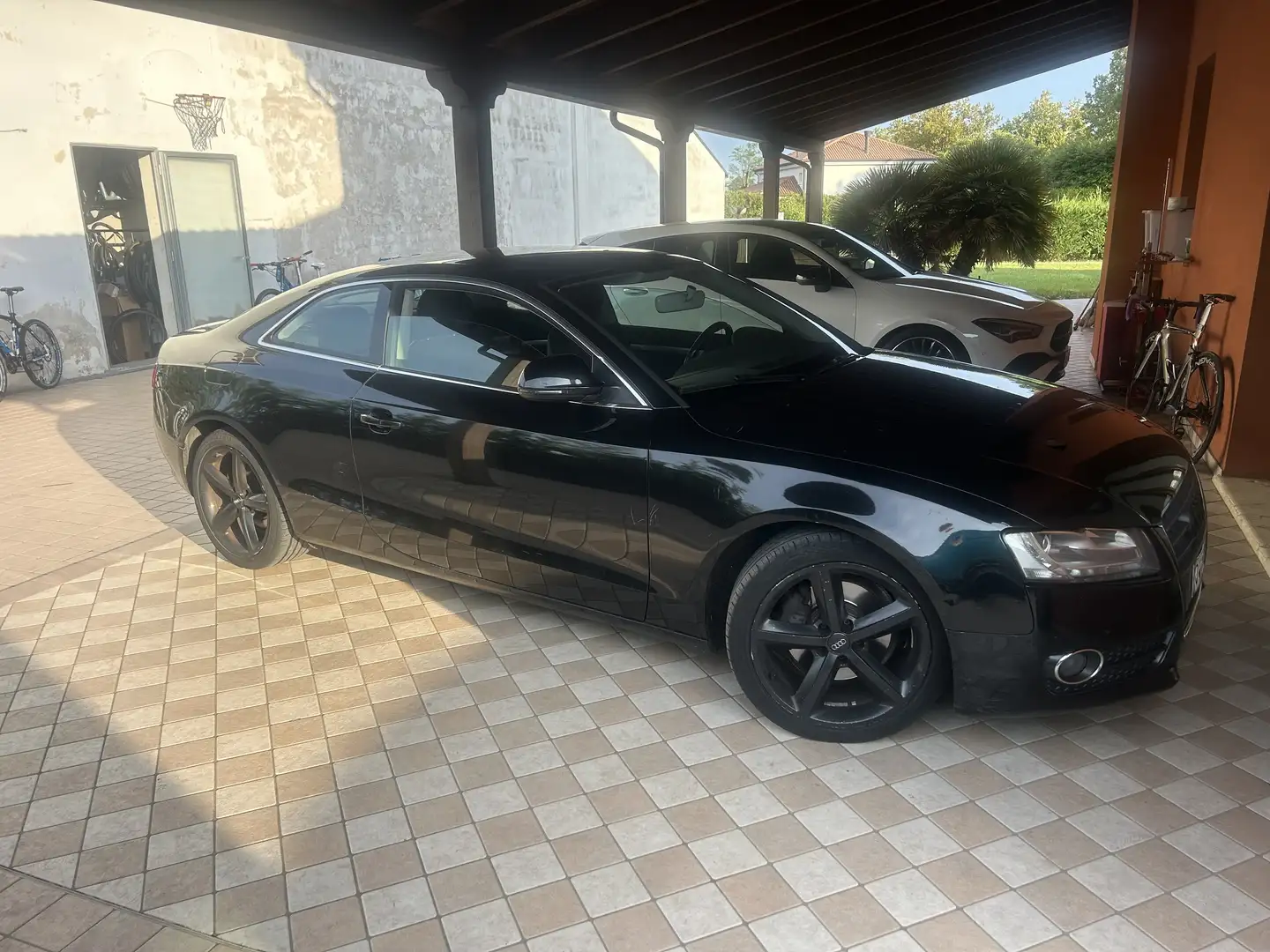 Audi A5 Coupe 2.0 tdi Ambition fap - 2