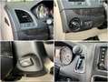 Lancia Voyager 2.8L 178cv aut. E5+ 7 Posti Platinum DVD POSTERIORI-SEDILI POST ELETTRICI-BLIS-XENO-NAVI TOUCH-RETROCAMERA-BARRE AL TETTO Schwarz - thumbnail 17