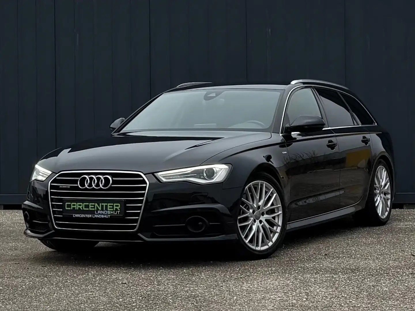 Audi A6 3.0 TDI 3xS-LINE QUATTRO/ACC/R-KAM/AHK/LED Schwarz - 1