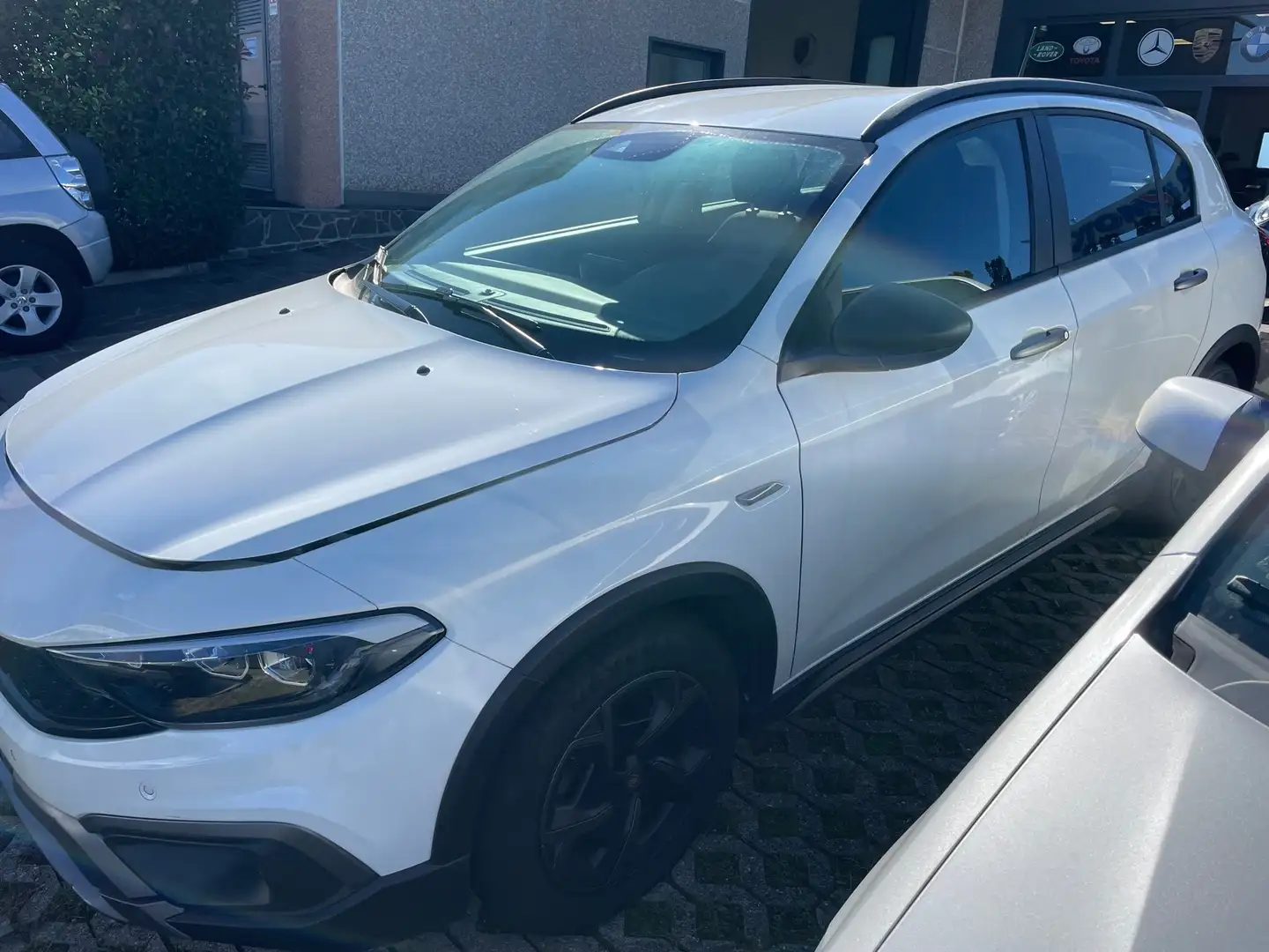 Fiat Tipo 5p 1.3 DIESEL MJT "CROSS" Blanc - 2