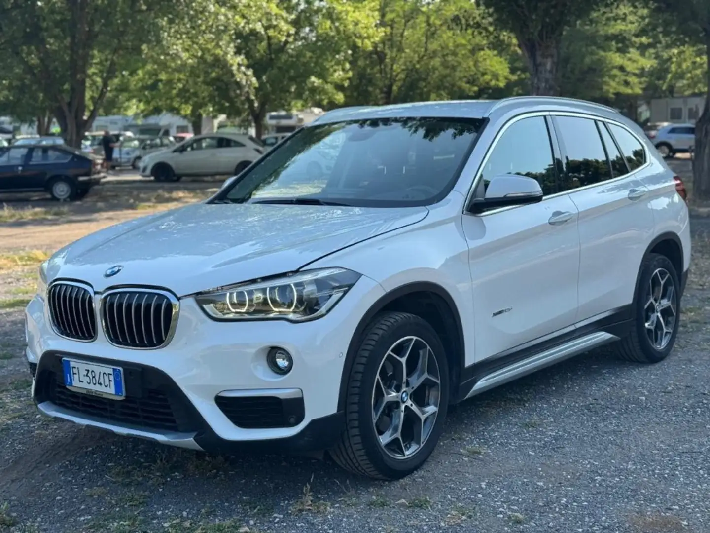 BMW X1 xDrive18d xLine Bianco - 2
