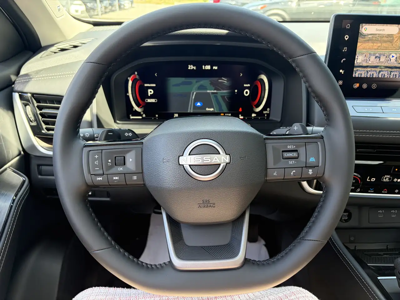 Nissan Rogue fotografie Nissan Rogue