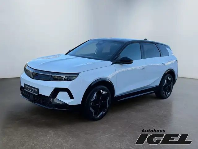 Opel Grandland ULTIMATE,AWD, PANO, MASSAGE, 360 Grad Kamera