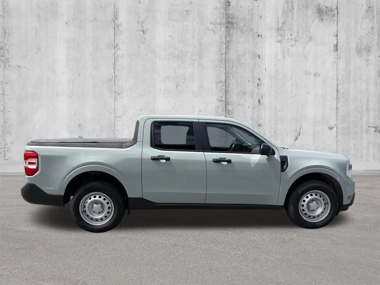 Ford Maverick снимка Ford Maverick