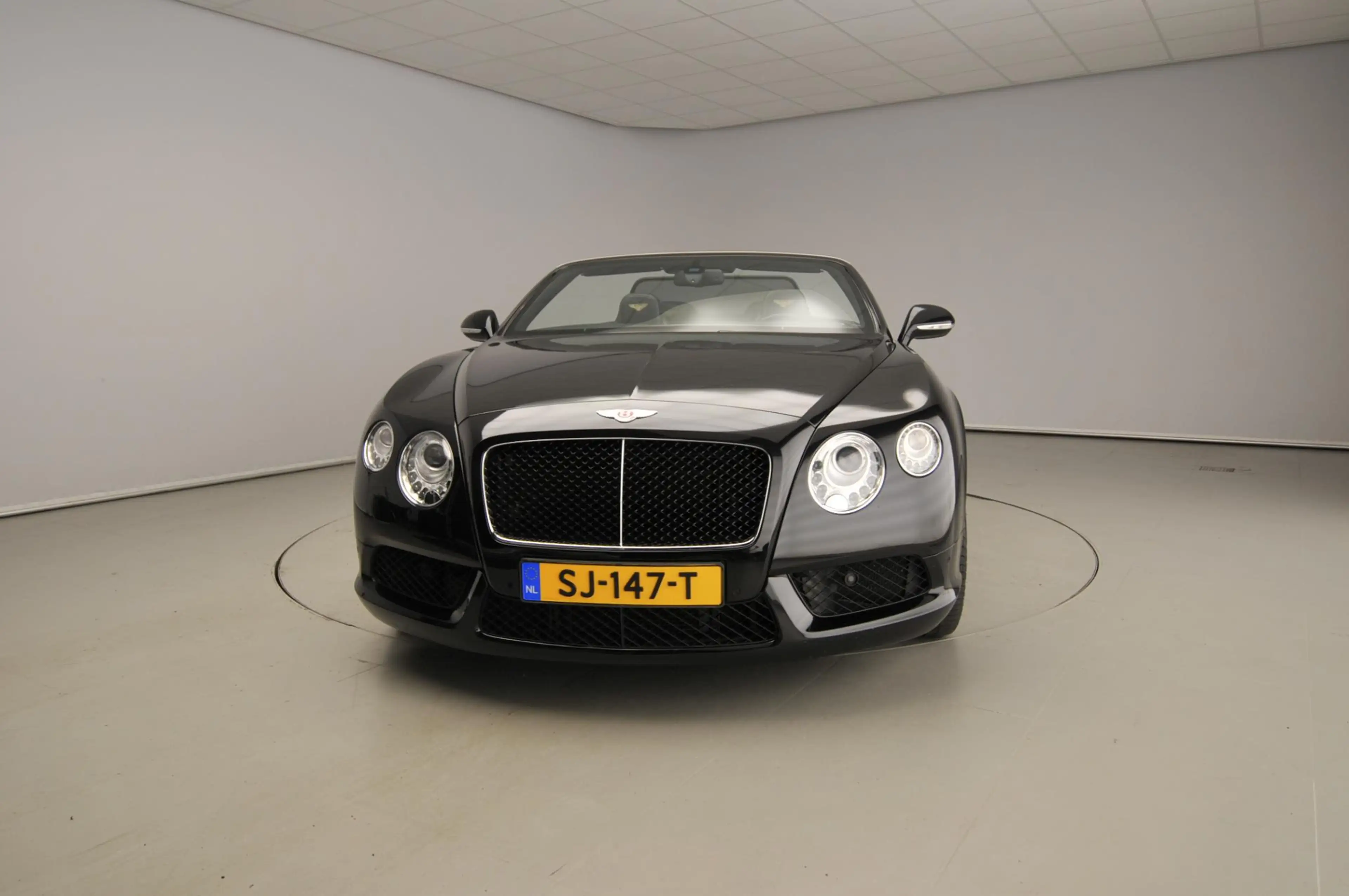 Bentley Continental GTC 4.0 V8 | Naim for Bentley | Gelaagd glas | Massage — photo 5