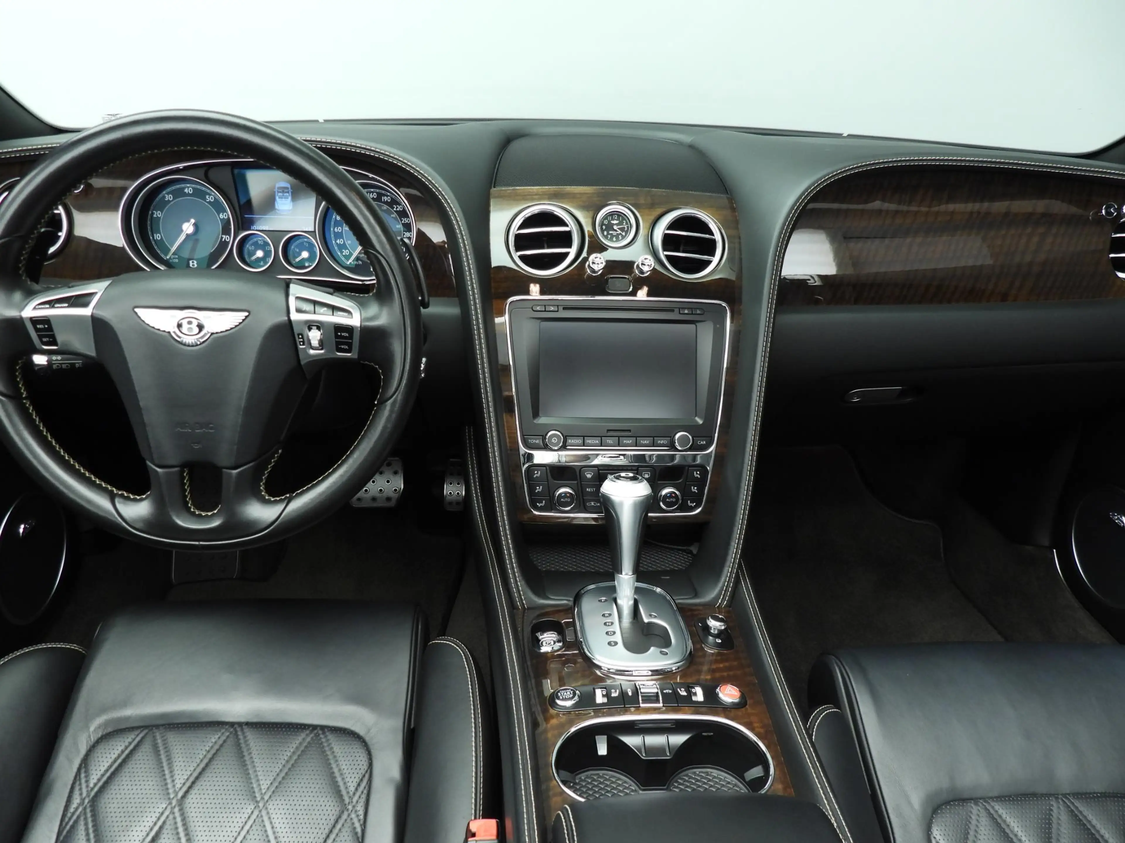Bentley Continental GTC 4.0 V8 | Naim for Bentley | Gelaagd glas | Massage — photo 11